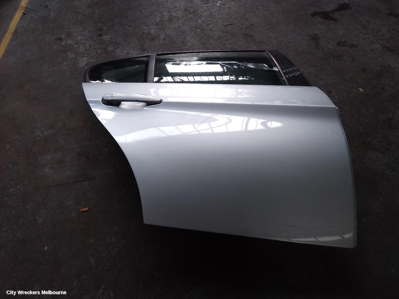 BMW 3 SERIES RIGHT REAR DOOR, E90, SEDAN, 03/2005 - 01/2012