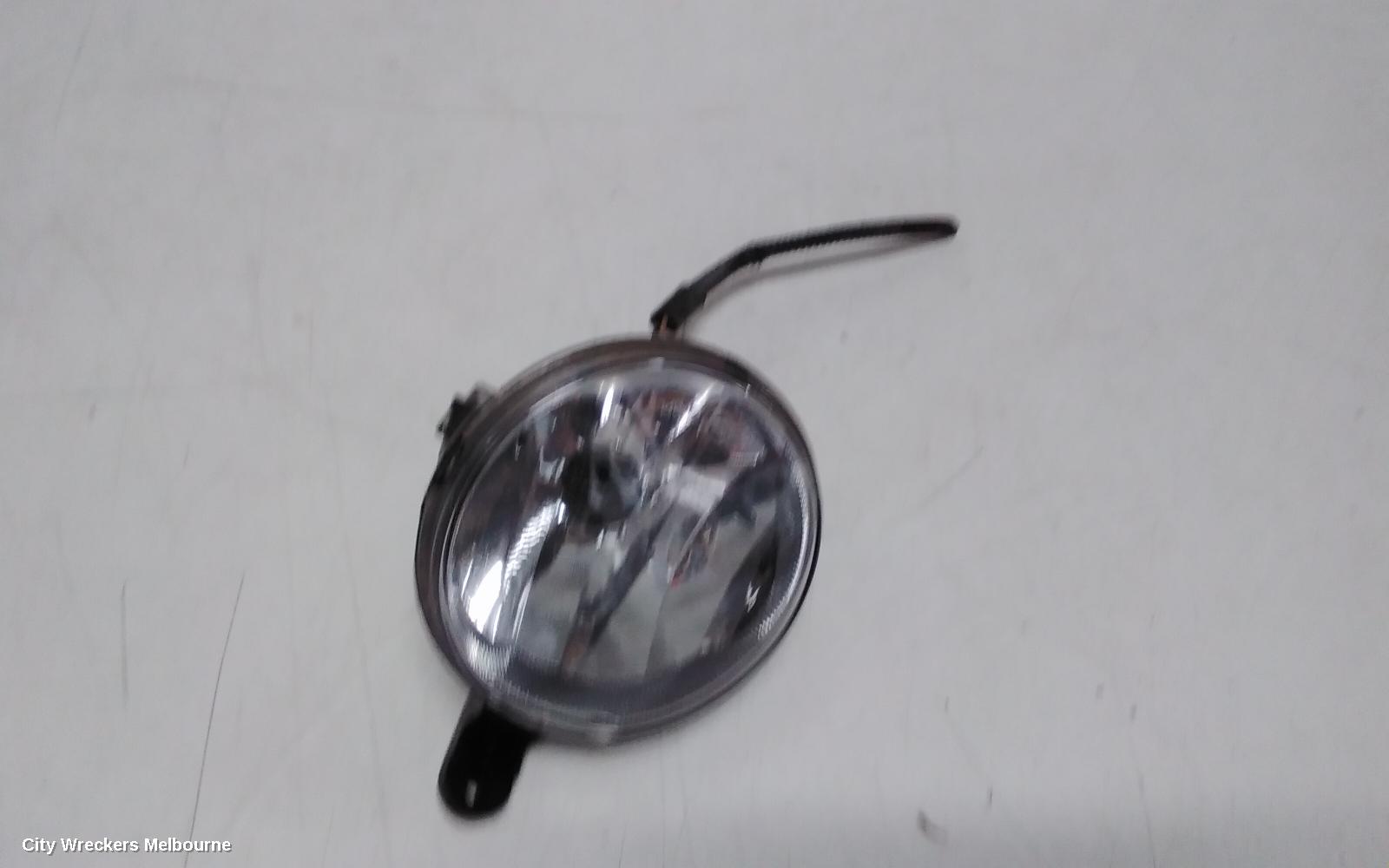 HOLDEN COLORADO RIGHT INDICATOR/FOG/SIDE, BUMPER FOGLAMP, RG, 07/2016 - 12/2020