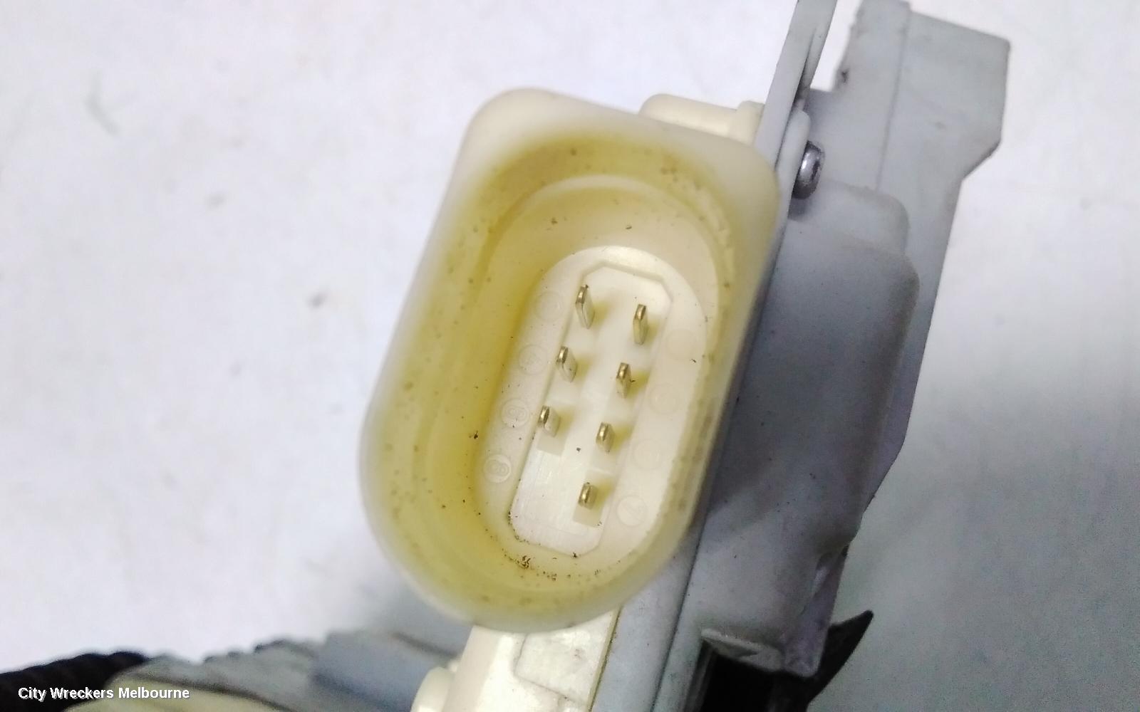 AUDI Q7 DOOR/BOOT/GATE LOCK, RIGHT REAR DOOR LOCK, 4L, DUAL ROW (7 PIN), P/N 3C4839016A, 09/2006 - 09/2009