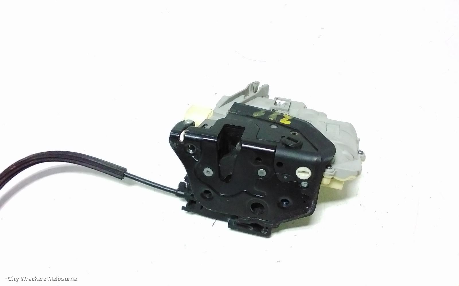 AUDI Q7 DOOR/BOOT/GATE LOCK, RIGHT REAR DOOR LOCK, 4L, DUAL ROW (7 PIN), P/N 3C4839016A, 09/2006 - 09/2009