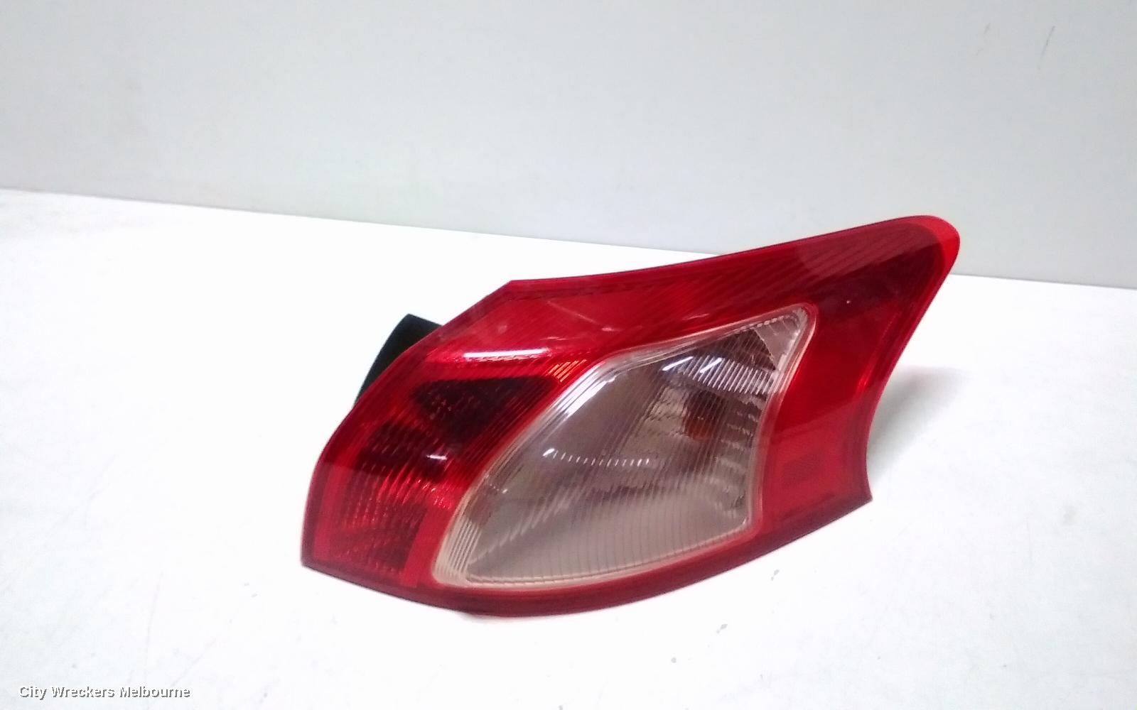 MITSUBISHI LANCER RIGHT TAILLIGHT, CJ-CF, HATCH, PINK LENS, 10/2008 - 12/2017