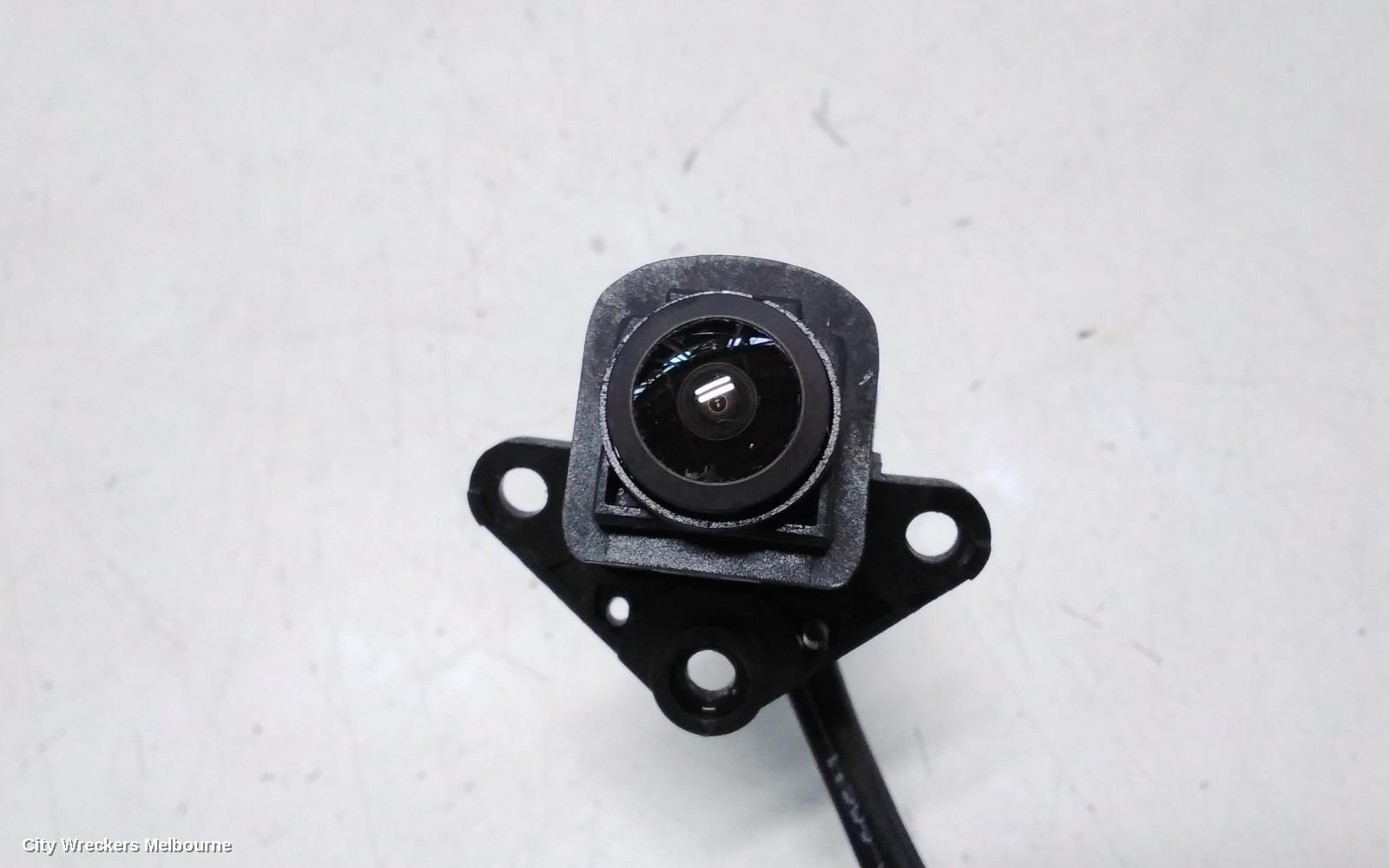 HYUNDAI PALISADE REVERSE CAMERA, LX2, FRONT CAMERA (GRILLE MOUNTED), 07/2020 ONWARDS