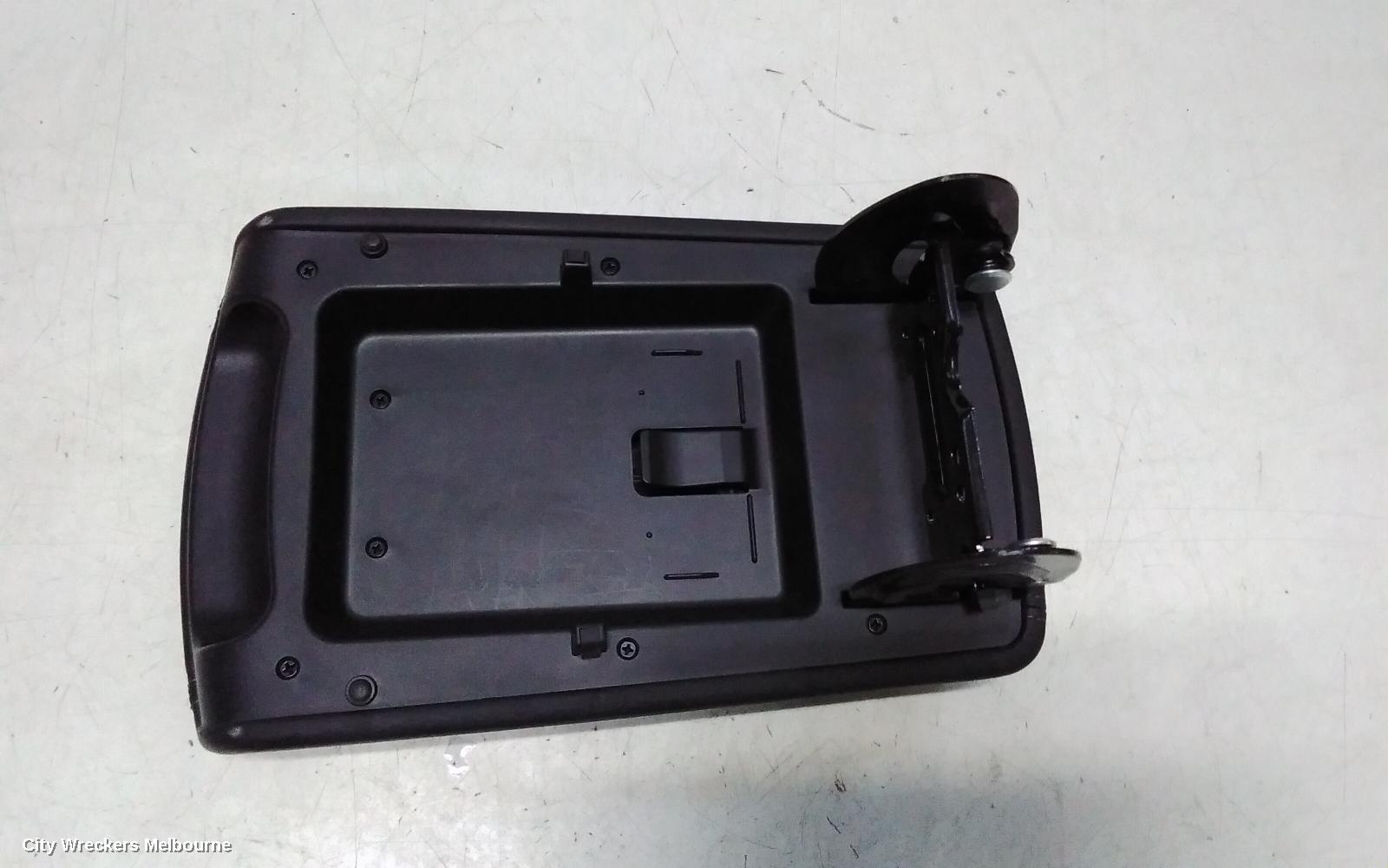 GREAT WALL CANNON UTE CONSOLE, NPW, 09/2020 ONWARDS
