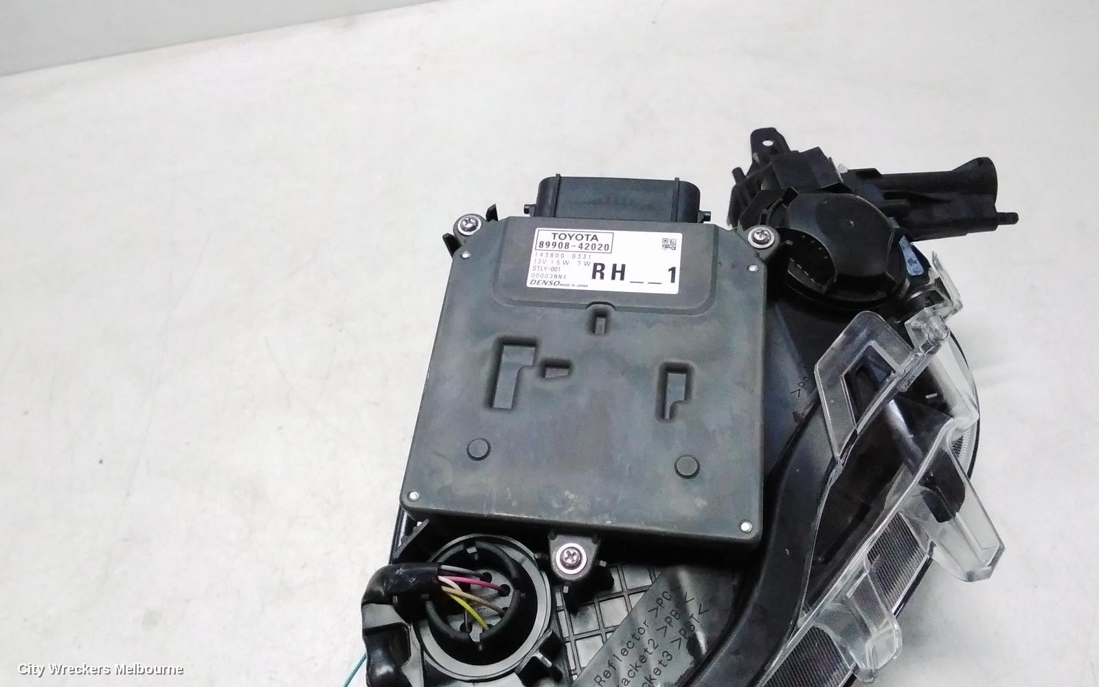 TOYOTA RAV4 RIGHT HEADLAMP, W/ LED TYPE, NON PROJECTOR TYPE, XA50, NON HEV TYPE, 11/2018 ONWARDS