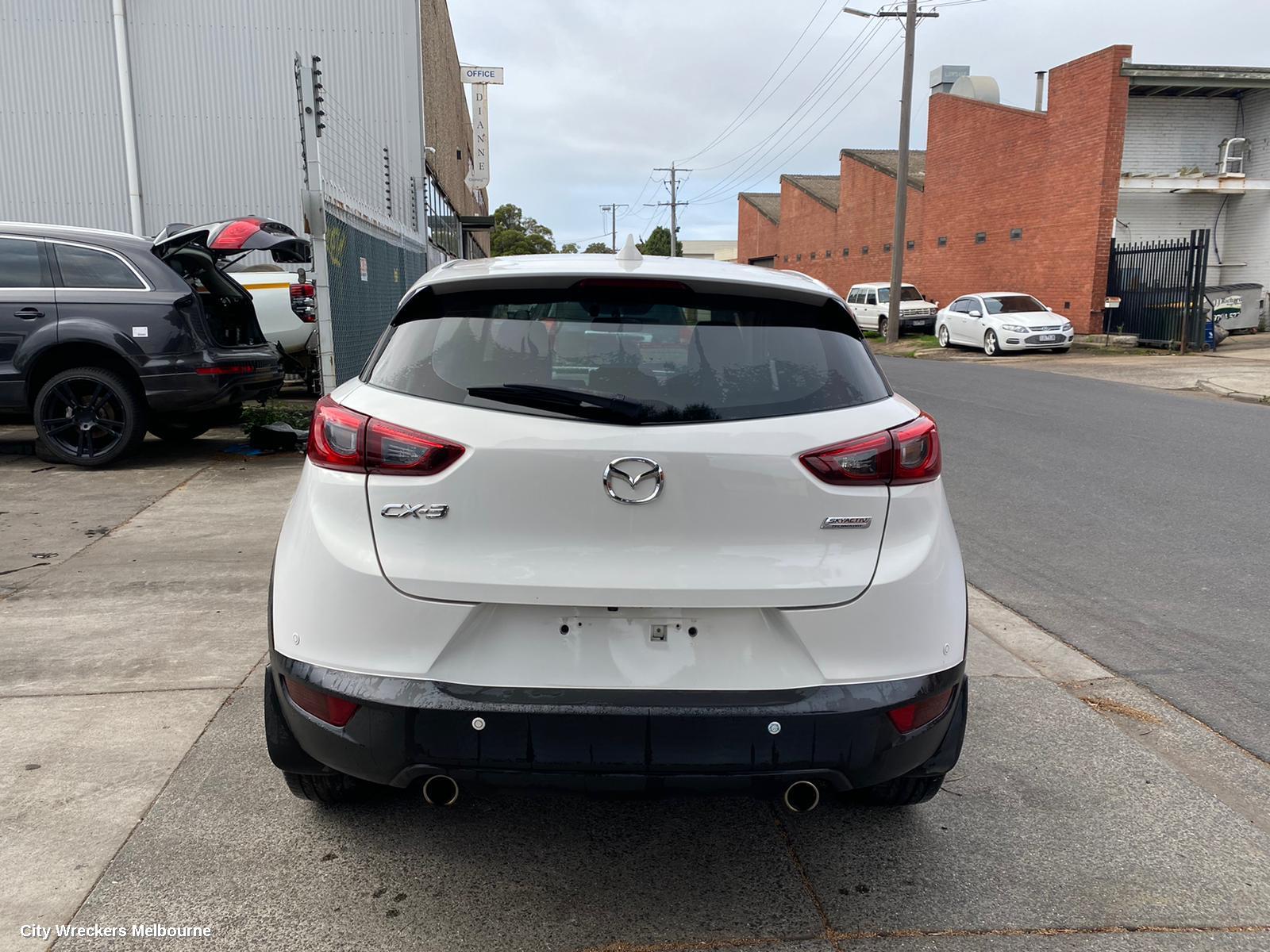 MAZDA CX3 RIGHT FRONT WINDOW REG/MOTOR, DK, 03/2015 - 01/2017