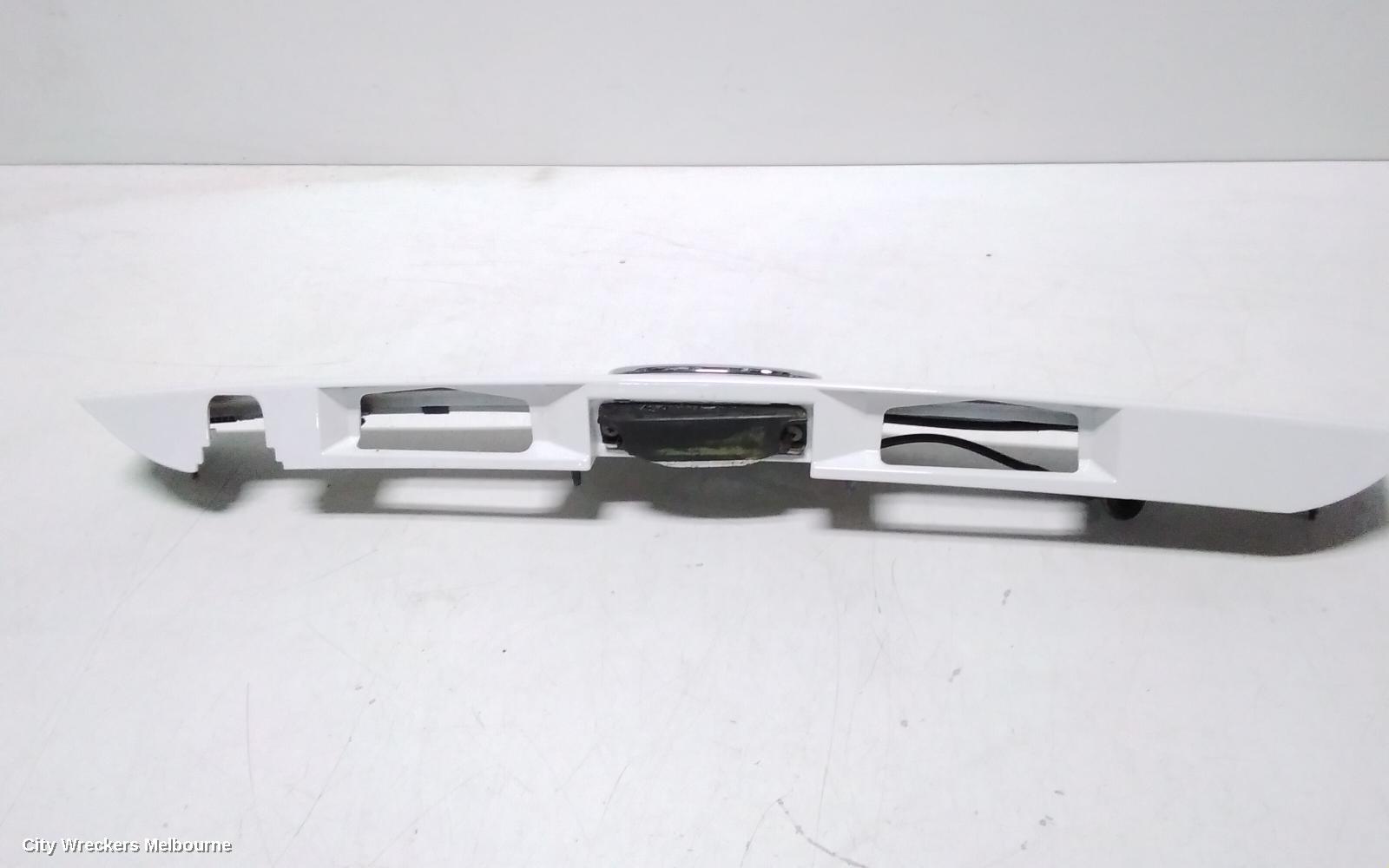 TOYOTA PRIUS REAR GARNISH, ZVW30R, TAILGATE GARNISH (CENTRE), 07/2009 - 12/2015