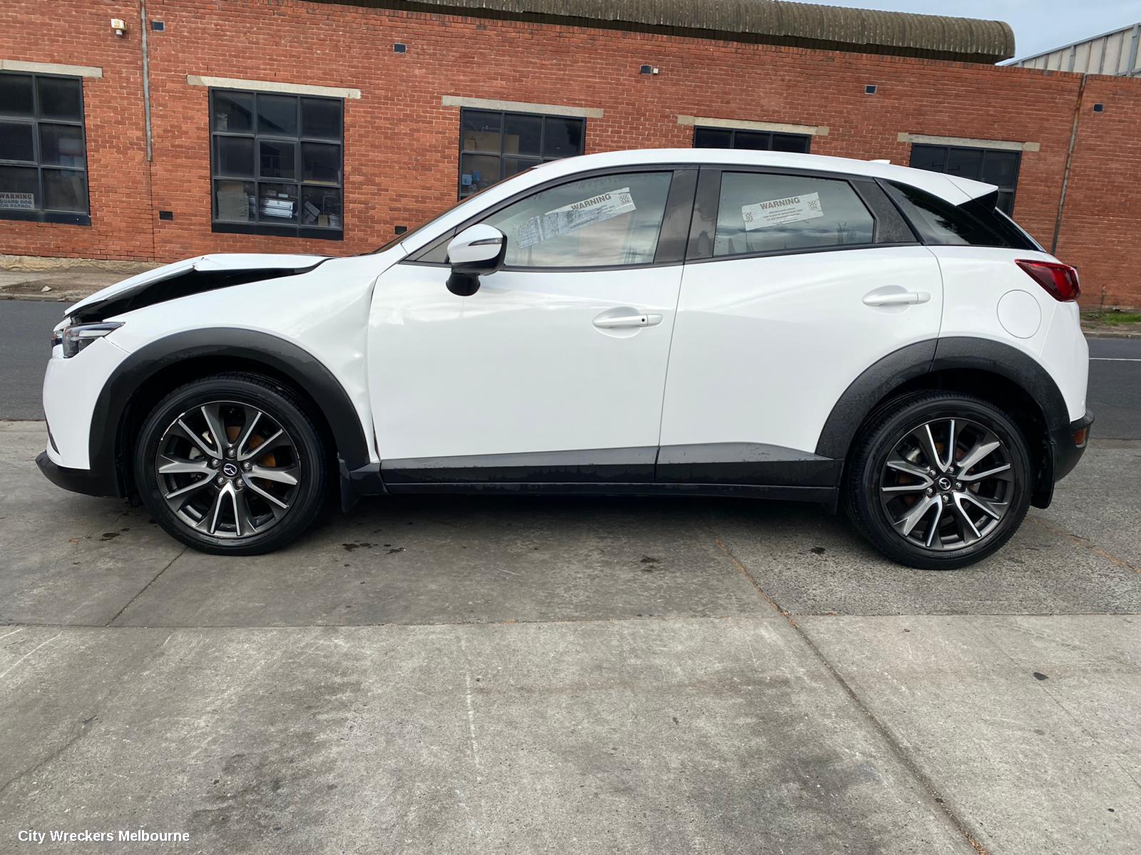 MAZDA CX3 RIGHT FRONT WINDOW REG/MOTOR, DK, 03/2015 - 01/2017