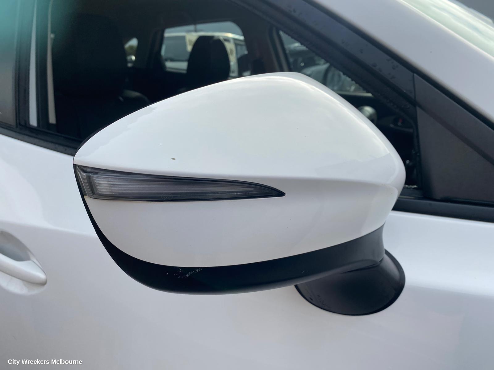 MAZDA CX3 RIGHT FRONT WINDOW REG/MOTOR, DK, 03/2015 - 01/2017