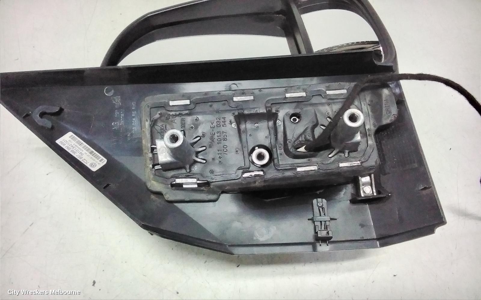 VOLKSWAGEN CRAFTER RIGHT DOOR MIRROR, SY1, NON POWER FOLD TYPE, 08/2017 ONWARDS