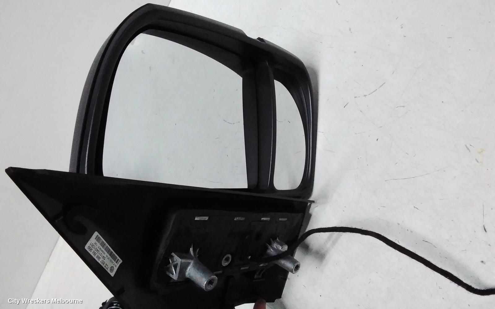 VOLKSWAGEN CRAFTER RIGHT DOOR MIRROR, SY1, NON POWER FOLD TYPE, 08/2017 ONWARDS