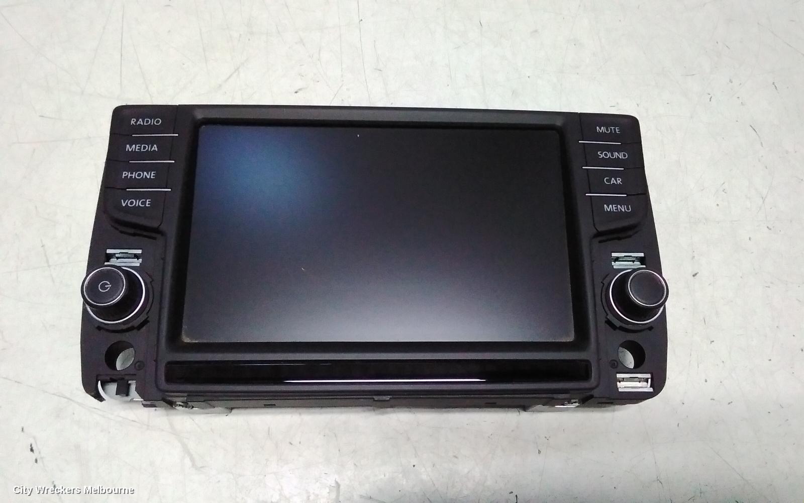 VOLKSWAGEN CRAFTER RADIO/CD/DVD/SAT/TV, DISPLAY UNIT, 8IN, TOUCHSCREEN, SY1, 08/2017 ONWARDS