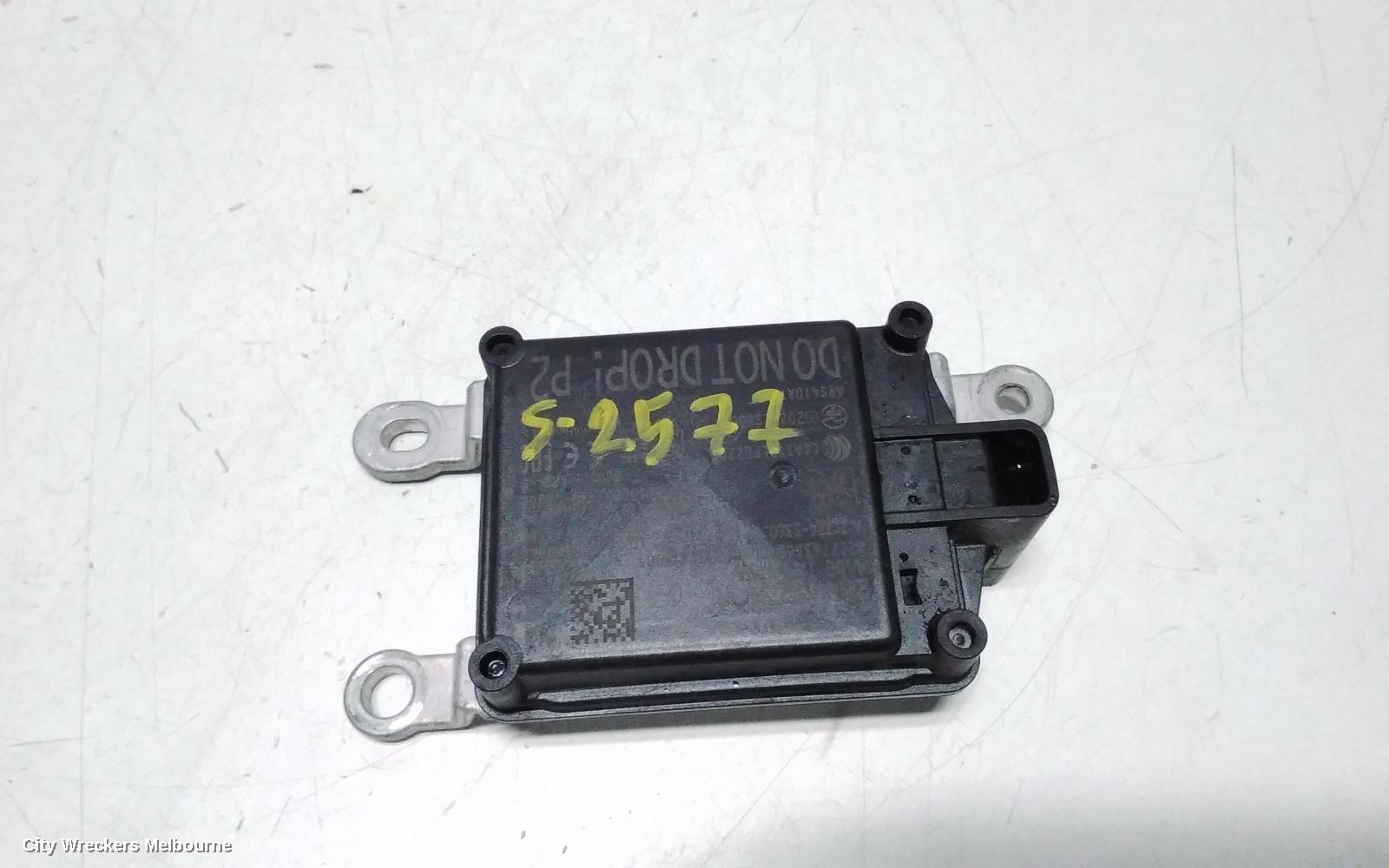 RENAULT ARKANA, JL1, 05/2021 ONWARDS, 284477346R   DISTANCE RADAR SENSOR: 117970