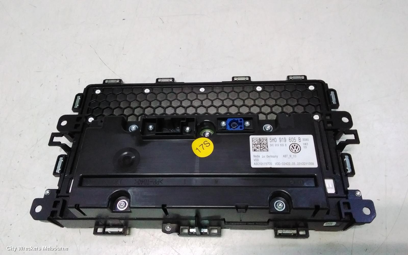 VOLKSWAGEN GOLF RADIO/CD/DVD/SAT/TV, DISPLAY UNIT, 10IN TOUCHSCREEN, W/ SAT NAV TYPE, GEN 8, 09/2020 ONWARDS