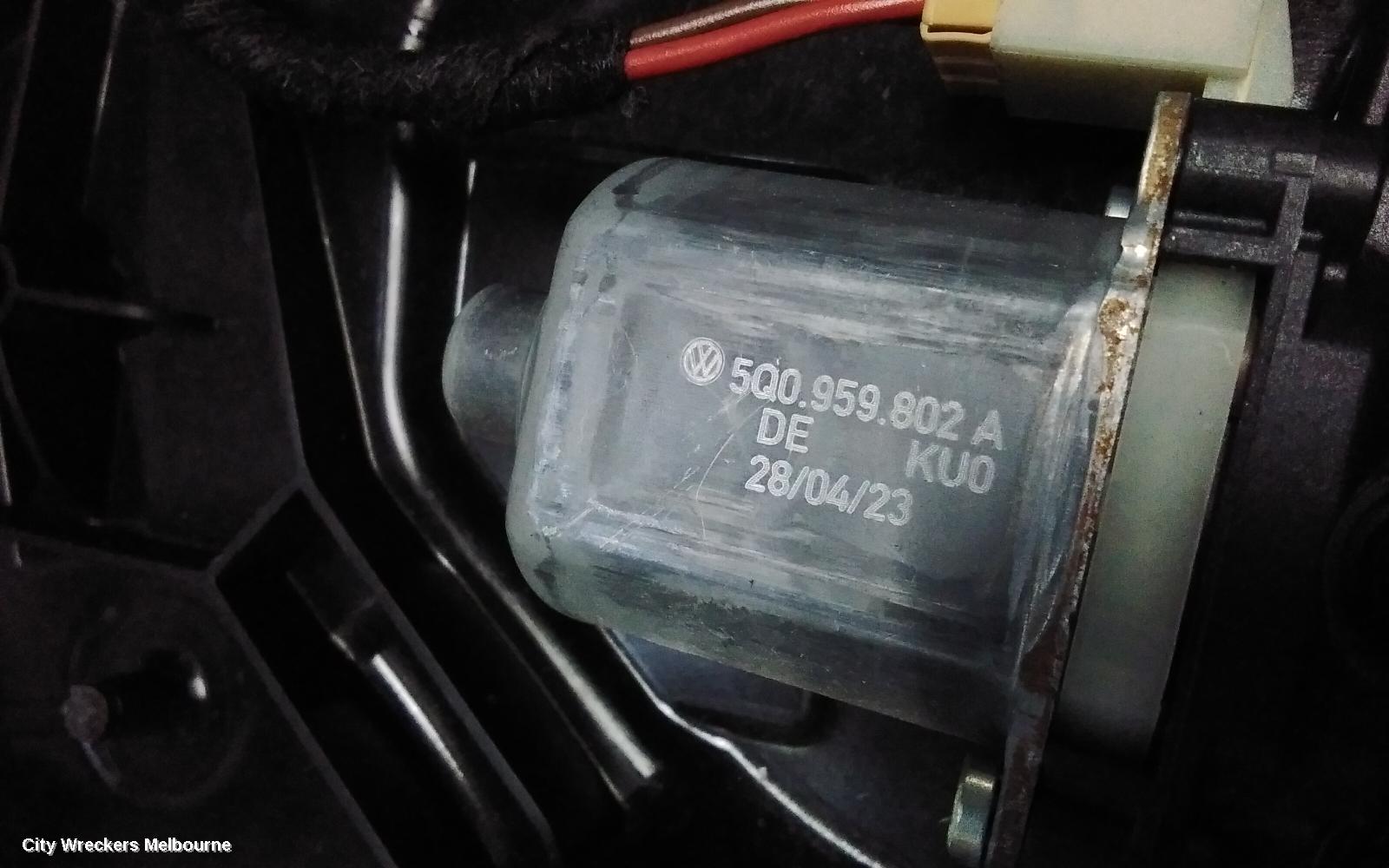 VOLKSWAGEN GOLF RIGHT FRONT WINDOW REG/MOTOR, GEN 8, DOOR REG ASSY (REG AND MOTOR), 09/2020 ONWARDS
