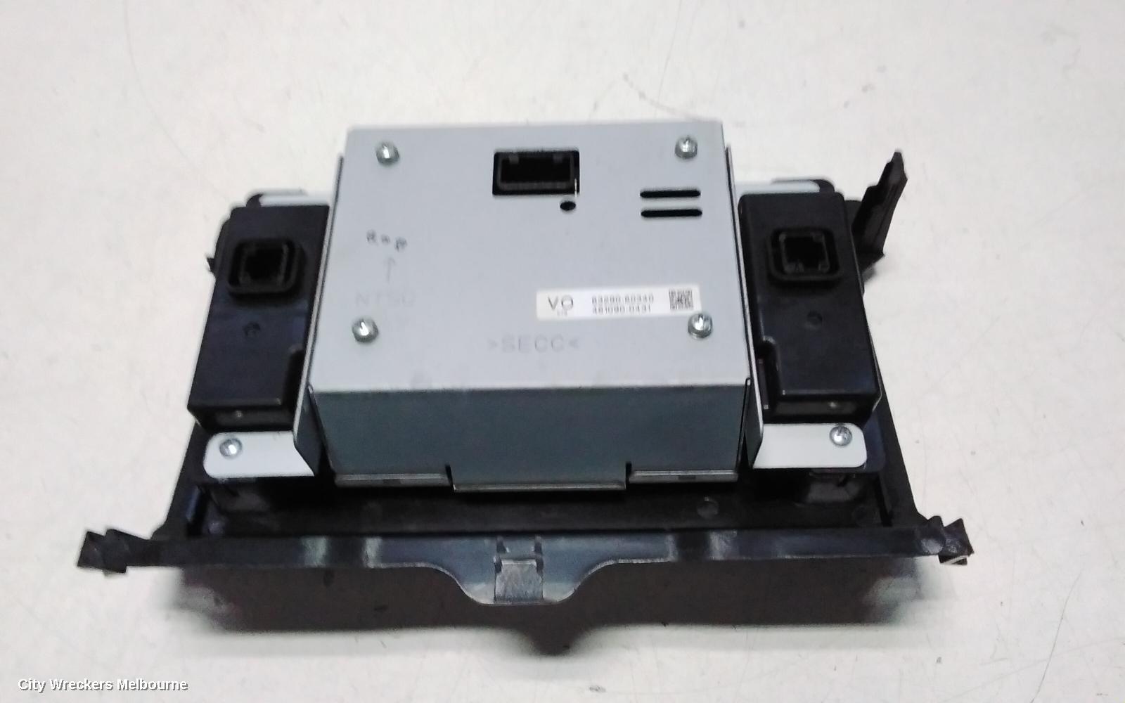 TOYOTA PRADO RADIO/CD/DVD/SAT/TV, AFTERMARKET, 150 SERIES, 08/2009 ONWARDS