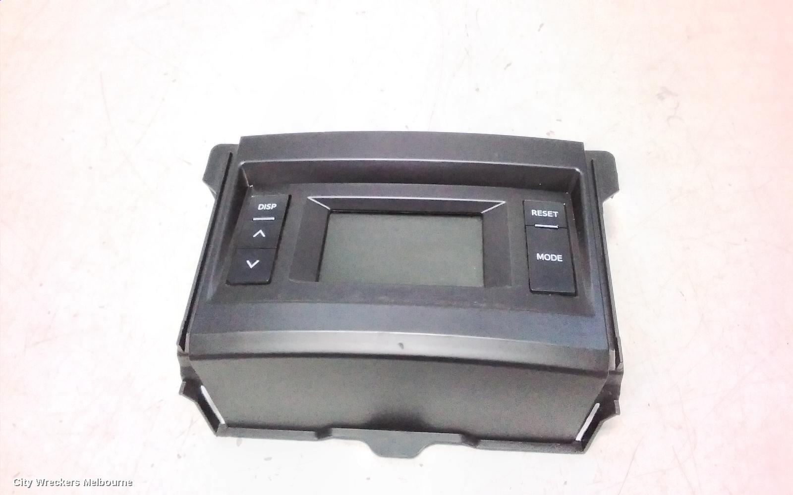 TOYOTA PRADO RADIO/CD/DVD/SAT/TV, AFTERMARKET, 150 SERIES, 08/2009 ONWARDS