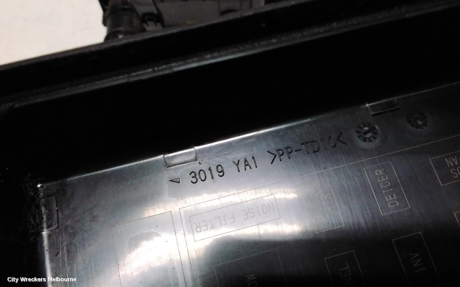 TOYOTA PRADO FUSE BOX, 150 SERIES, ENGINE BAY, MAIN RELAY/FUSE BOX, DIESEL, 3.0, 1KD-FTV, 08/2009 - 05/2015