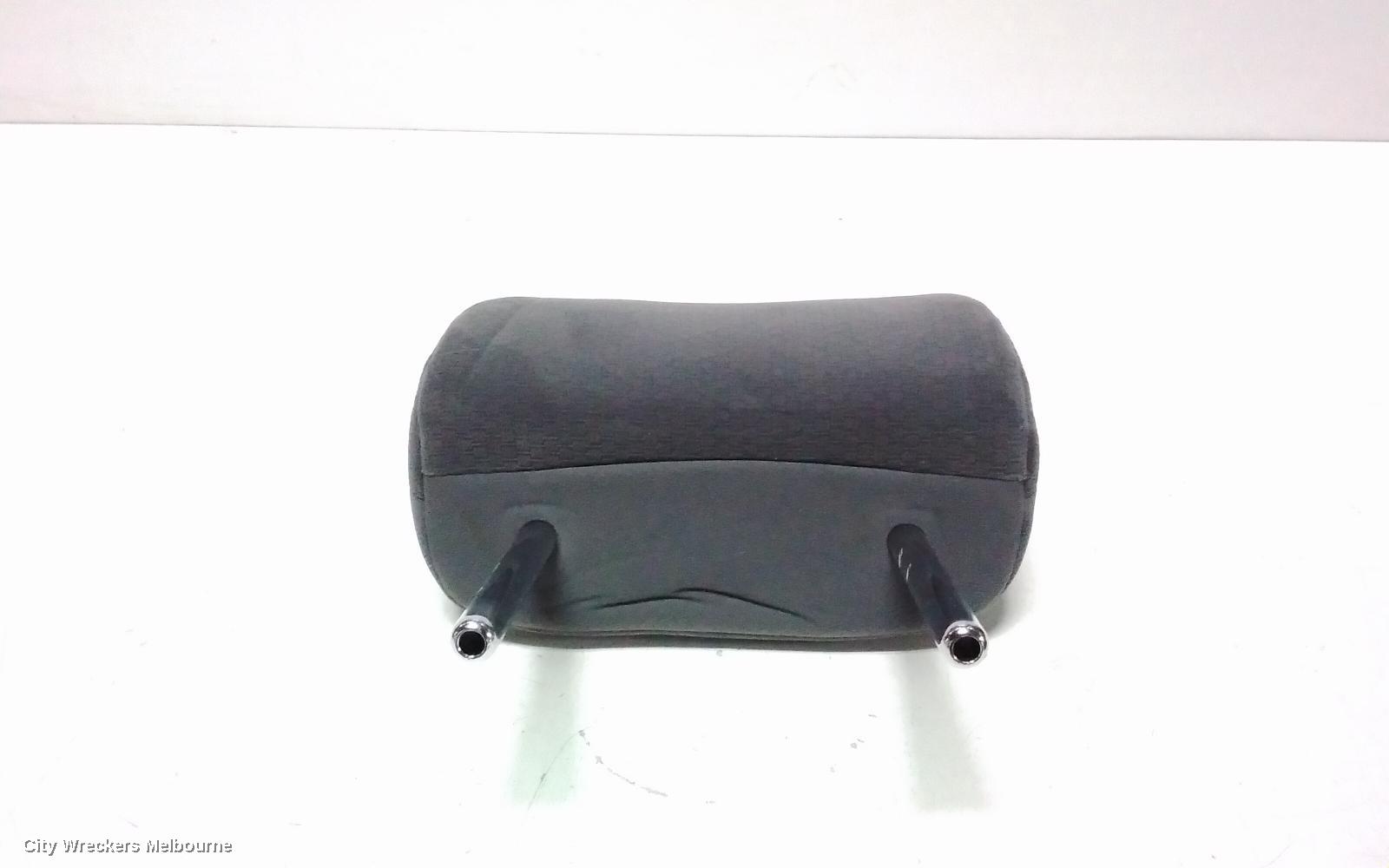 TOYOTA PRADO HEADREST, 150 SERIES, RH REAR, 2ND ROW, CLOTH, GREY, FJ10 TRIM CODE, 08/2009 - 07/2013