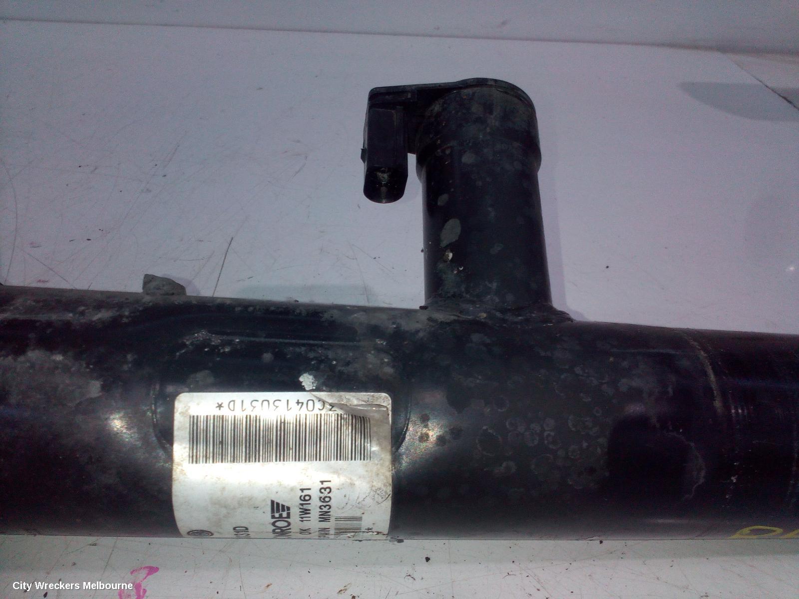 VOLKSWAGEN PASSAT RIGHT FRONT STRUT, 3CC, SEDAN, ELECTRIC TYPE, 08/2008 - 12/2016