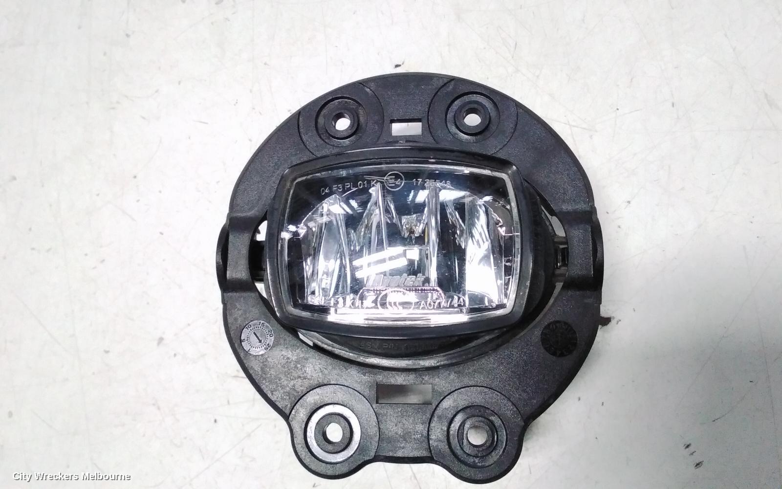 JEEP CHEROKEE RIGHT INDICATOR/FOG/SIDE, KL, BUMPER FOGLAMP, LED TYPE, 04/2018 - 11/2022