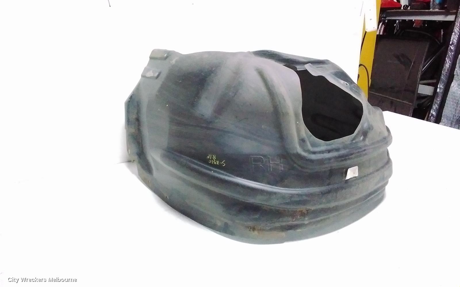 JEEP CHEROKEE RIGHT GUARD LINER, KL, TRAILHAWK, 04/2018 - 11/2022
