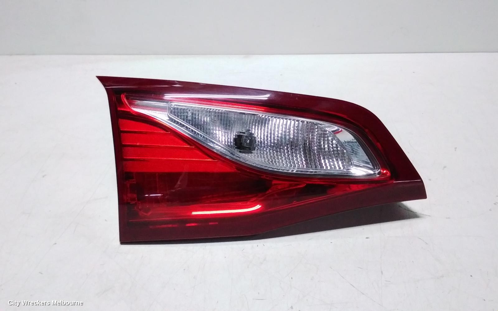HOLDEN EQUINOX REAR GARNISH, TAILGATE LAMP (LH SIDE), STANDARD TYPE, EQ, 09/2017 - 12/2020