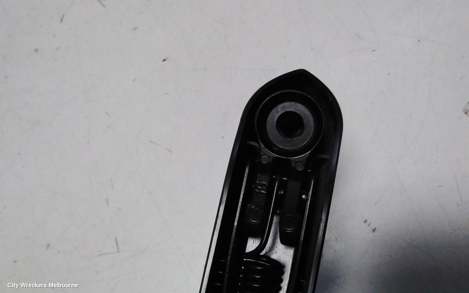 HOLDEN EQUINOX WIPER ARM, TAILGATE, EQ, 09/2017 - 12/2020