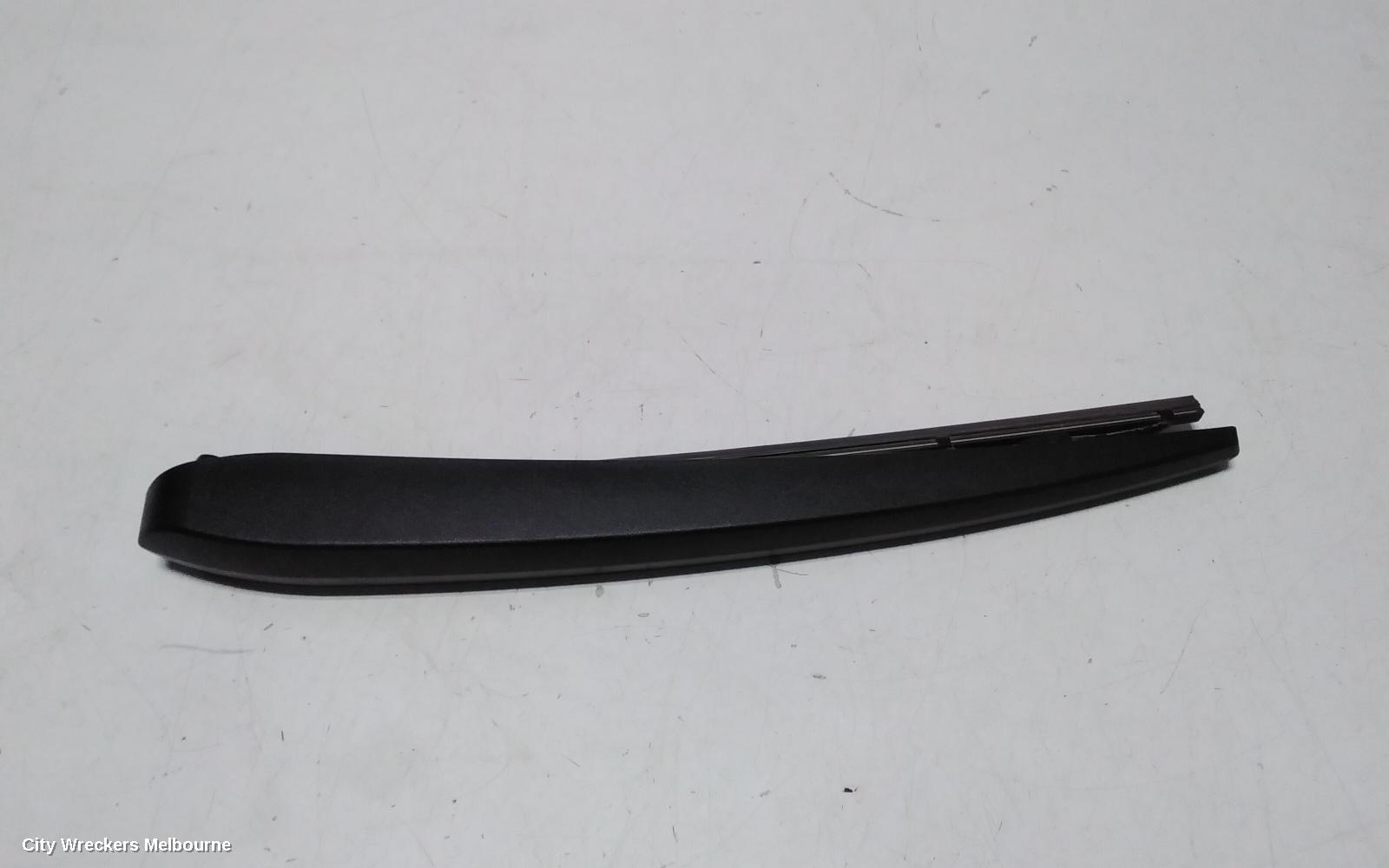 HOLDEN EQUINOX WIPER ARM, TAILGATE, EQ, 09/2017 - 12/2020