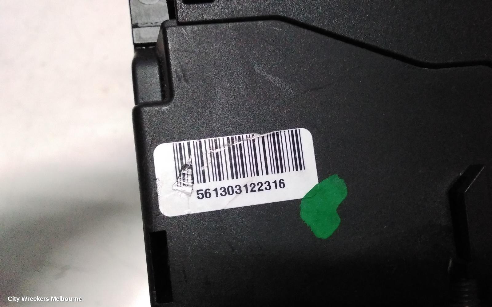 MERCEDES C CLASS FUSE BOX, ENGINE BAY, PETROL, W204/S204/C204, 07/2007 - 01/2015