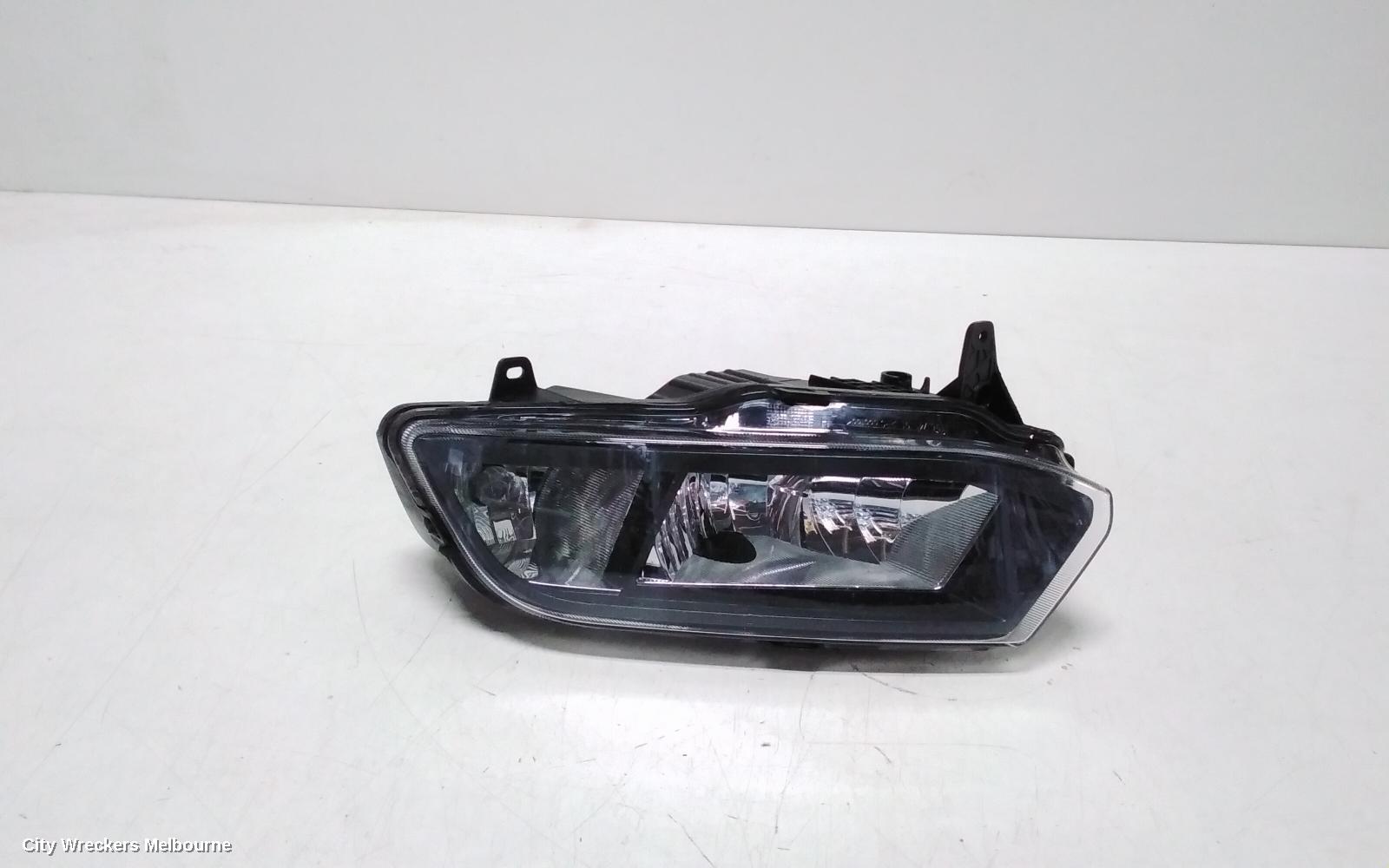 VOLKSWAGEN POLO LEFT INDICATOR/FOG/SIDE, BUMPER FOGLAMP, 6R, 05/2014 - 09/2017