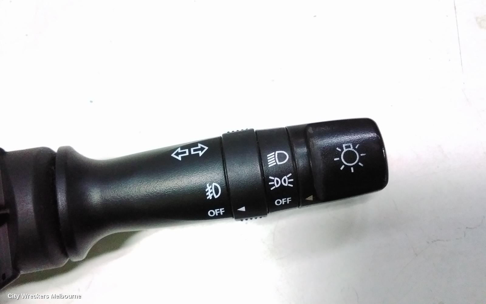 HYUNDAI I30 COMBINATION SWITCH, FLASHER SWITCH, W/ FOGLAMP TYPE, (VIN KMHD), GD, 03/2012 - 02/2017
