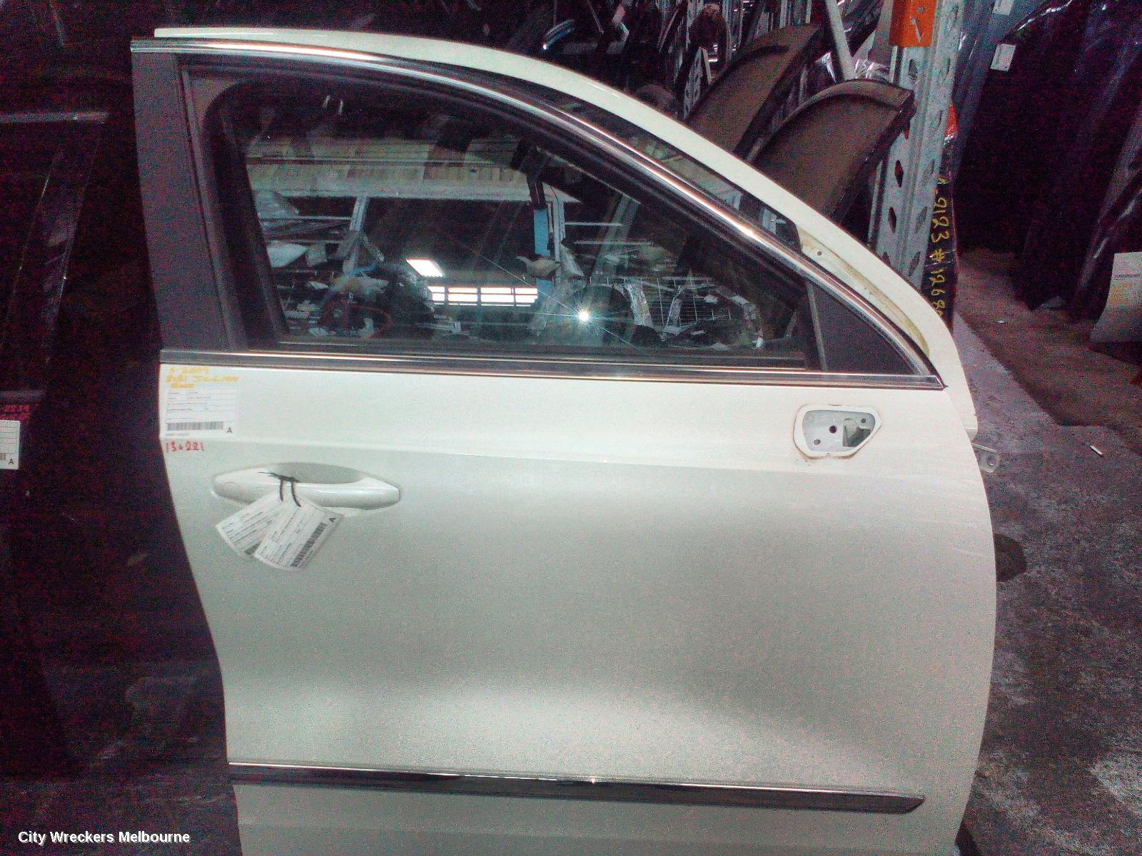 HAVAL JOLION RIGHT FRONT DOOR, A01, W/ MOULD TYPE, 02/2021 - 03/2024