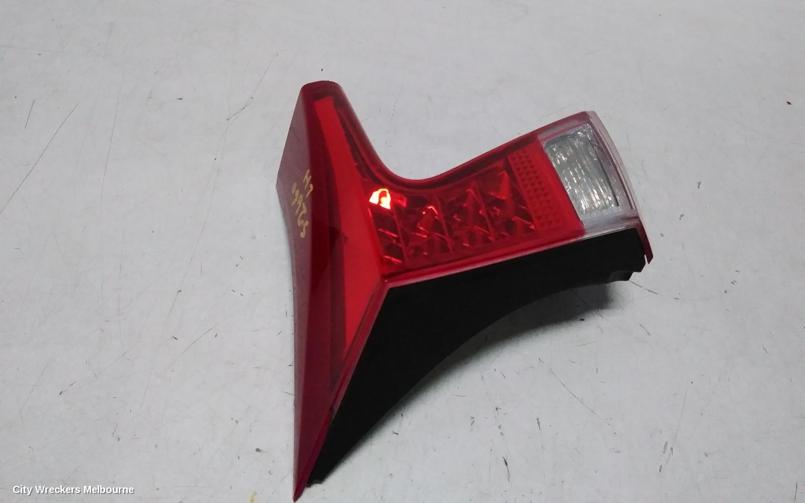 HONDA CIVIC REAR GARNISH, TAILGATE LAMP (LH SIDE), 9TH GEN, HATCH (VIN SHHFK), 06/2012 - 03/2015