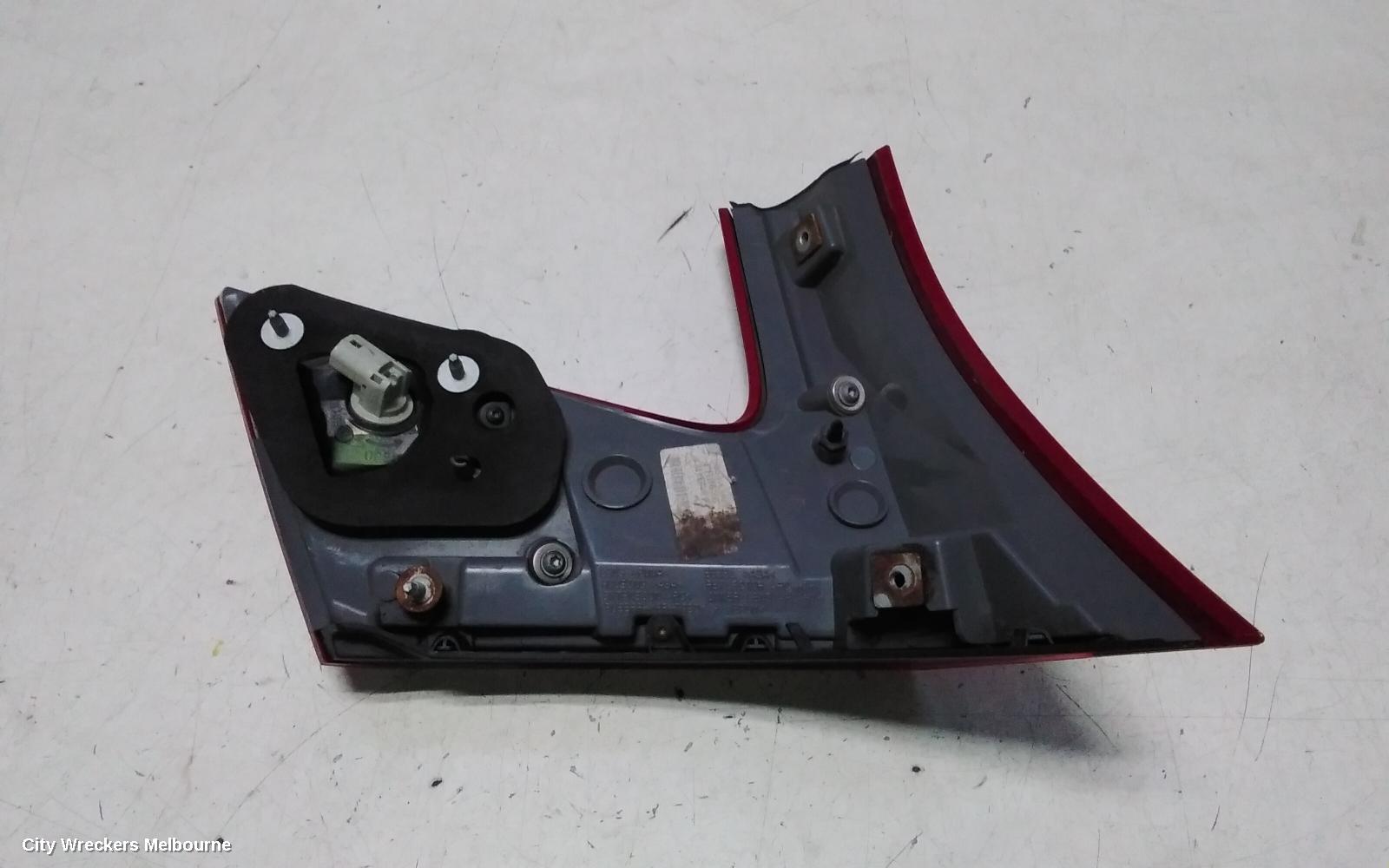 HONDA CIVIC REAR GARNISH, TAILGATE LAMP (LH SIDE), 9TH GEN, HATCH (VIN SHHFK), 06/2012 - 03/2015