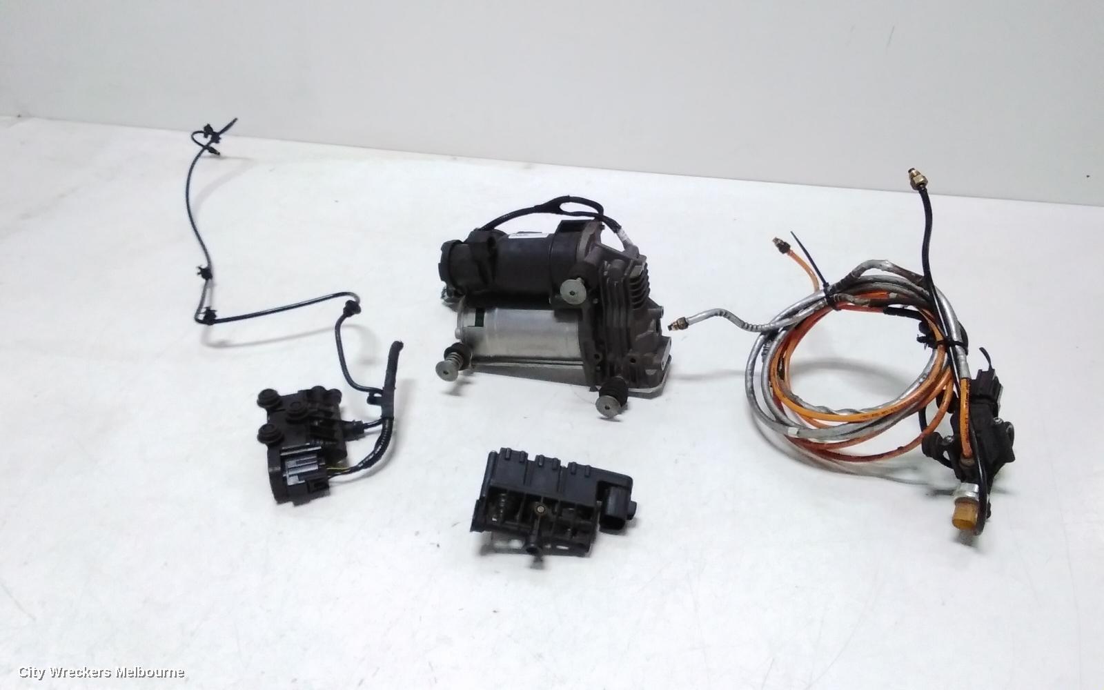 LAND ROVER RANGEROVER SPORT AIR RIDE COMPRESSOR, AIR COMPRESSOR, L320, 01/2010 - 12/2013