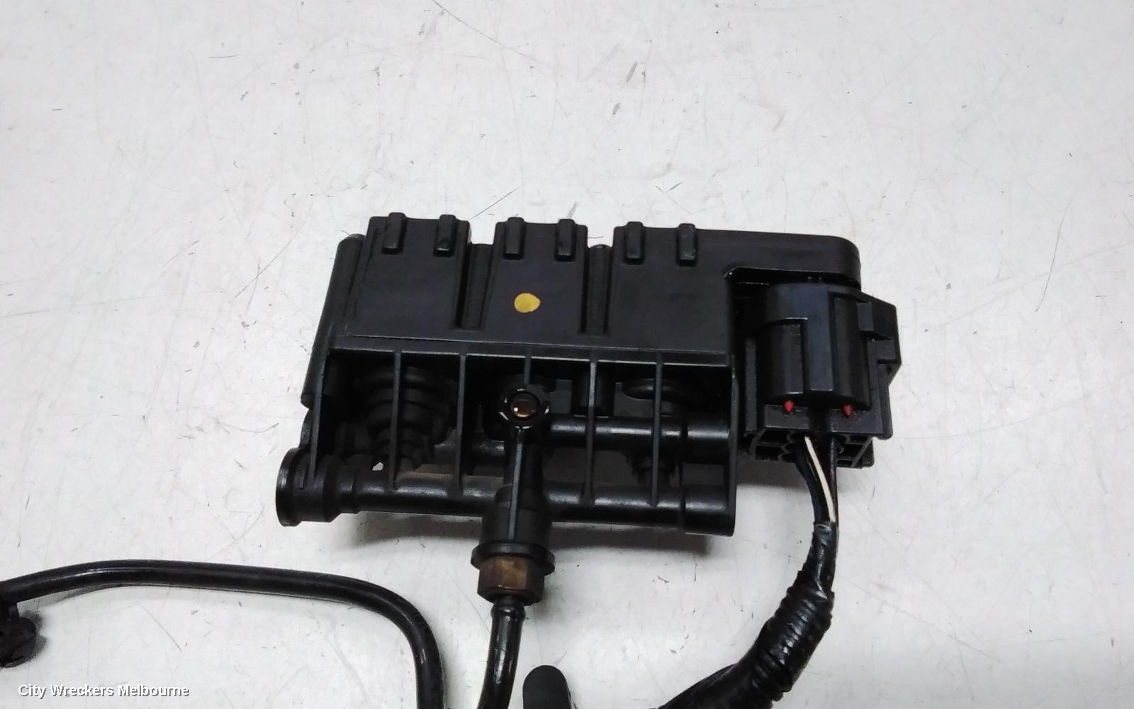 LAND ROVER RANGEROVER SPORT AIR RIDE COMPRESSOR, AIR COMPRESSOR, L320, 01/2010 - 12/2013