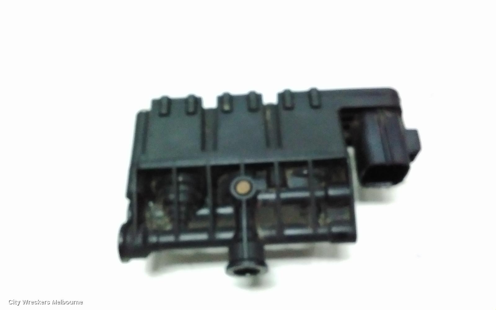 LAND ROVER RANGEROVER SPORT AIR RIDE COMPRESSOR, AIR COMPRESSOR, L320, 01/2010 - 12/2013