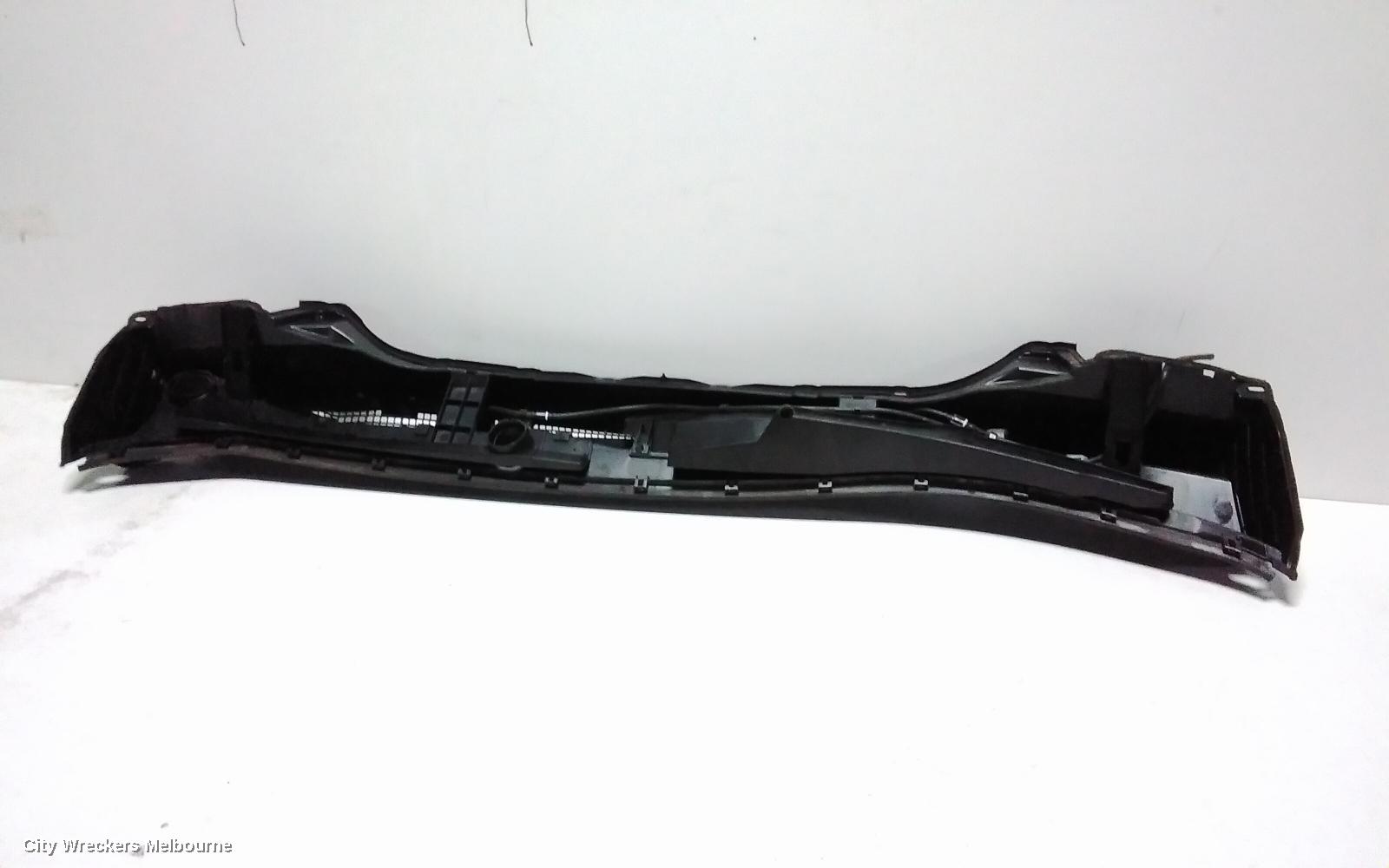SUBARU FORESTER PLENUM CHAMBER, SK, 08/2018 - 11/2024