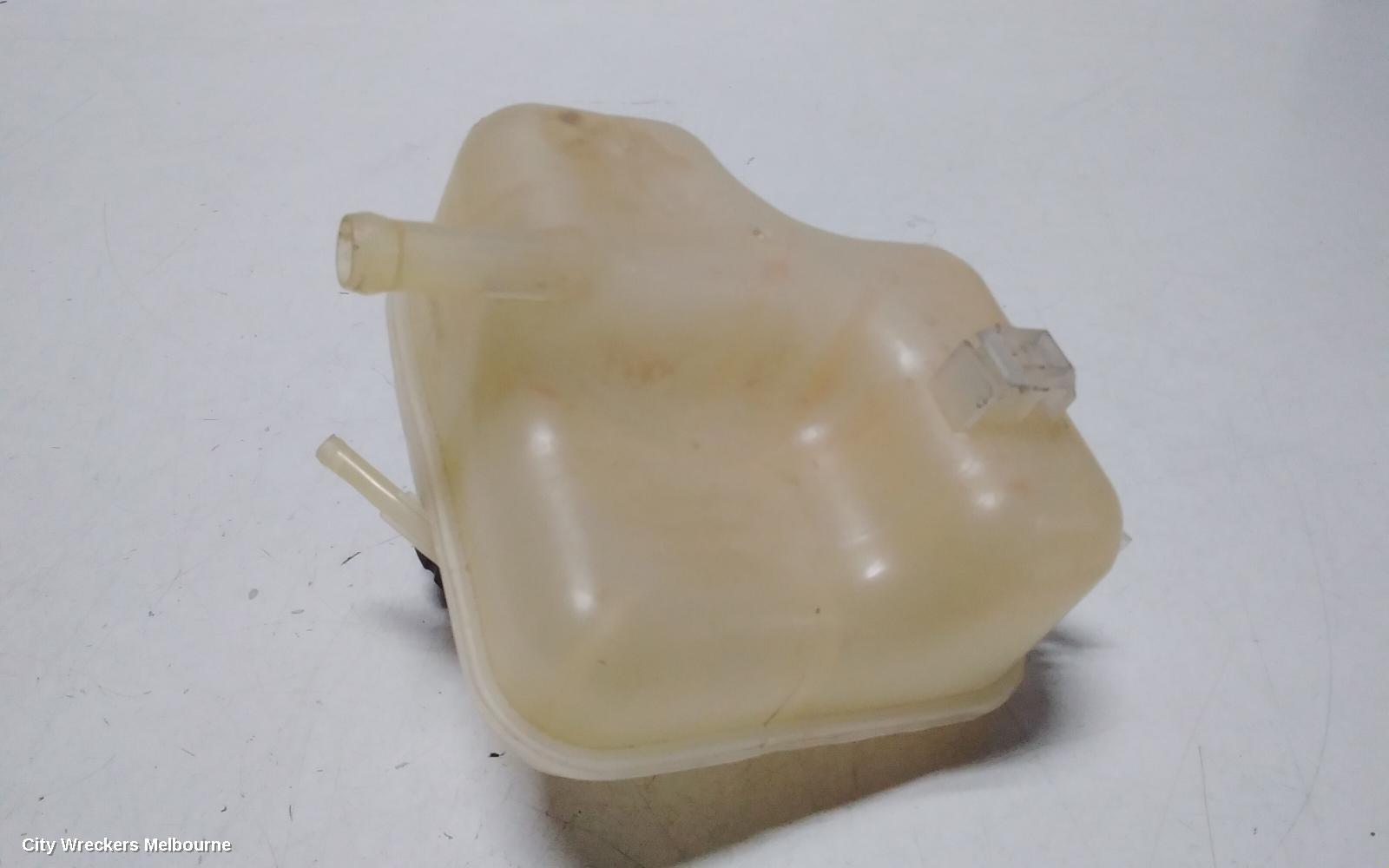 MG ZS OVERFLOW BOTTLE, AZS1, 09/2017 - 06/2025