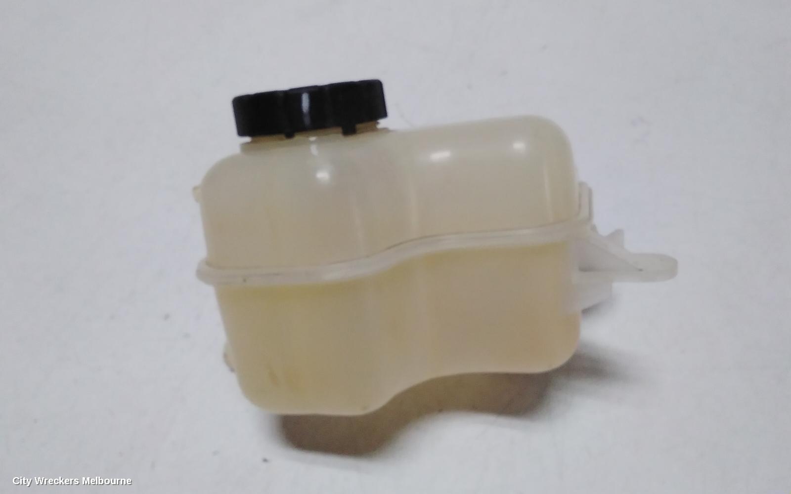 MG ZS OVERFLOW BOTTLE, AZS1, 09/2017 - 06/2025