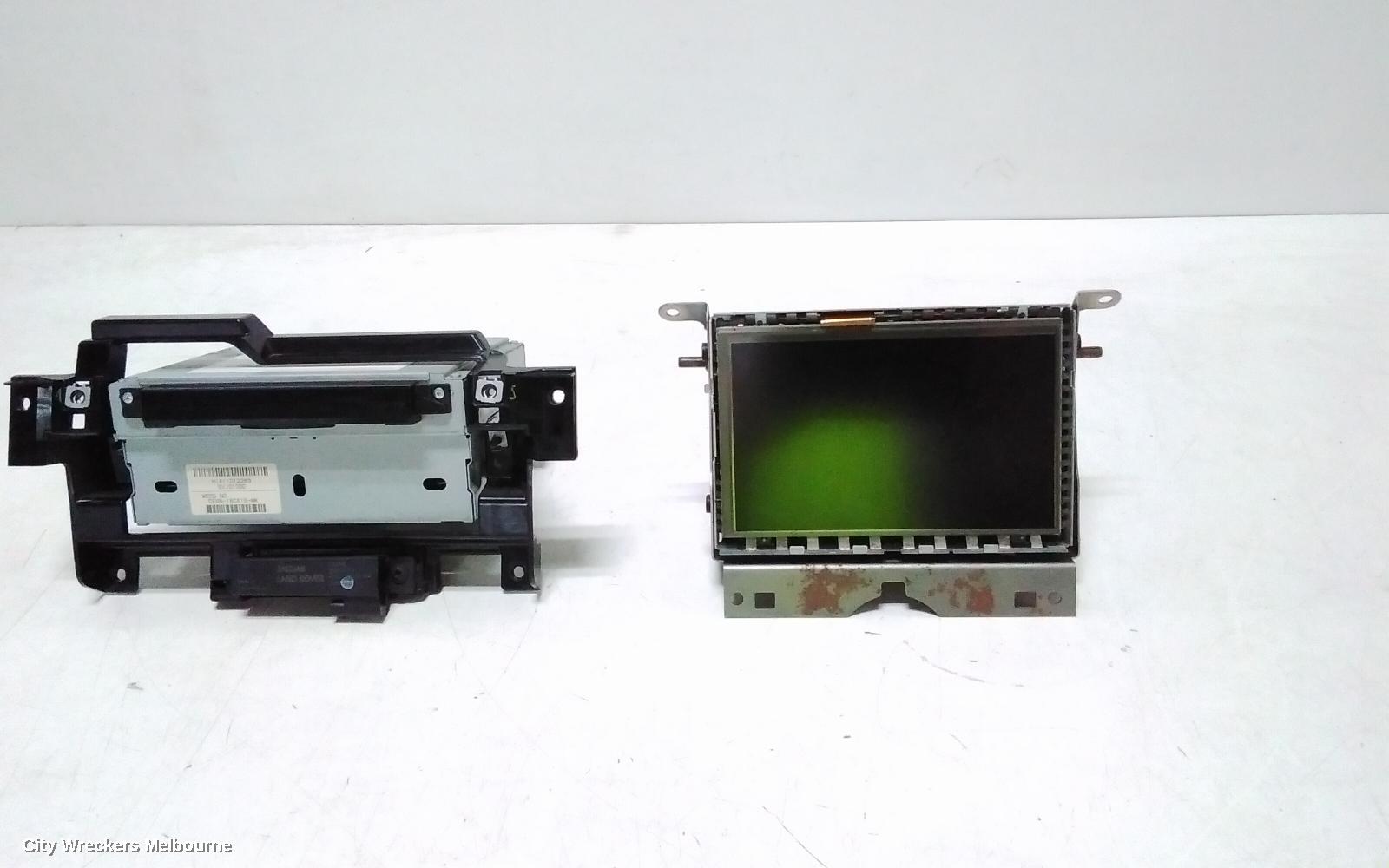 LAND ROVER DISCOVERY RADIO/CD/DVD/SAT/TV, DISPLAY UNIT, 4, 10/2009 - 12/2016
