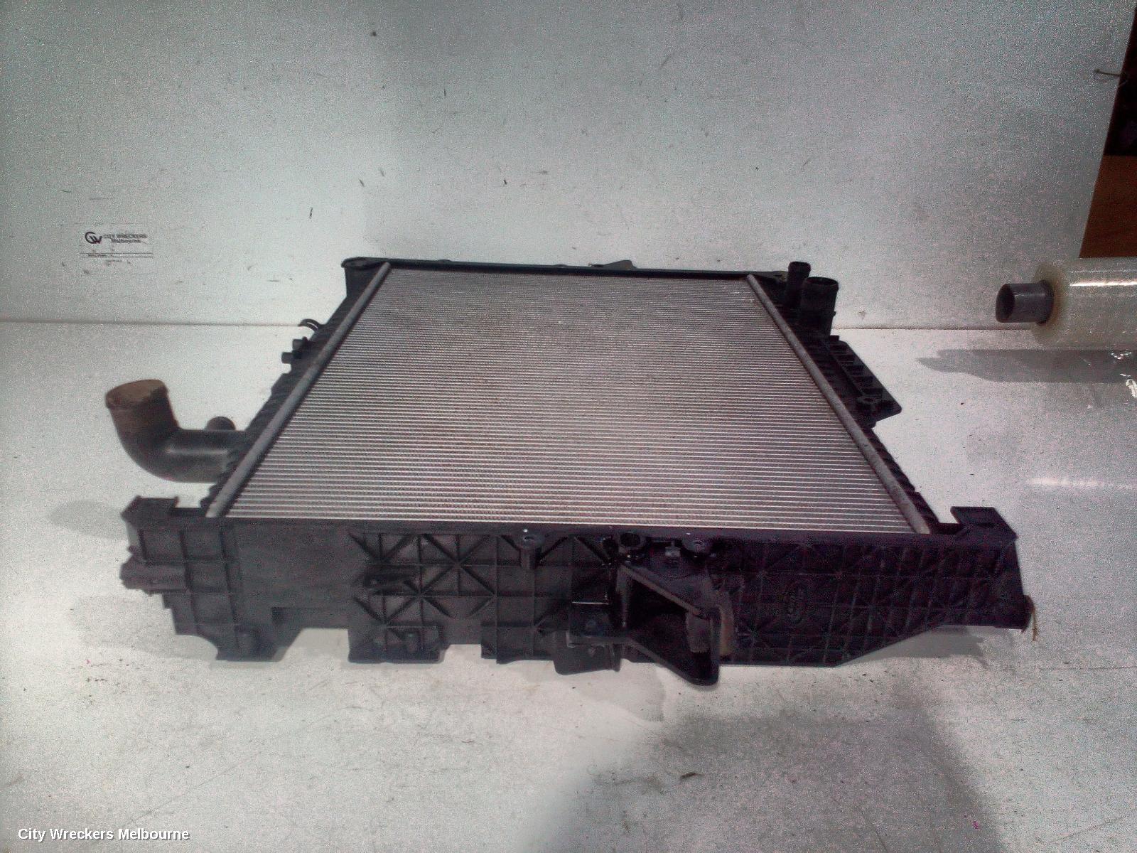 LAND ROVER DISCOVERY RADIATOR, AUTO, 3.0, DIESEL, TWIN TURBO, L319, 10/2009 - 12/2016