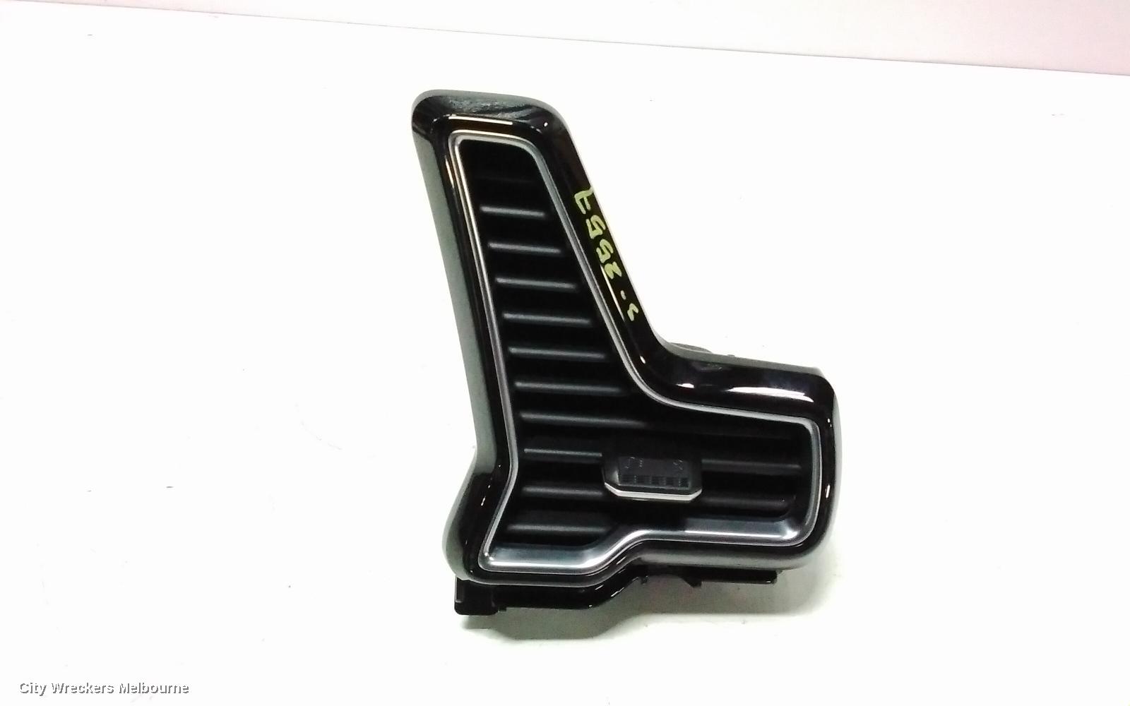 KIA SPORTAGE, NQ5, 09/2021 ONWARDS, RIGHT AIR VENT : 118277