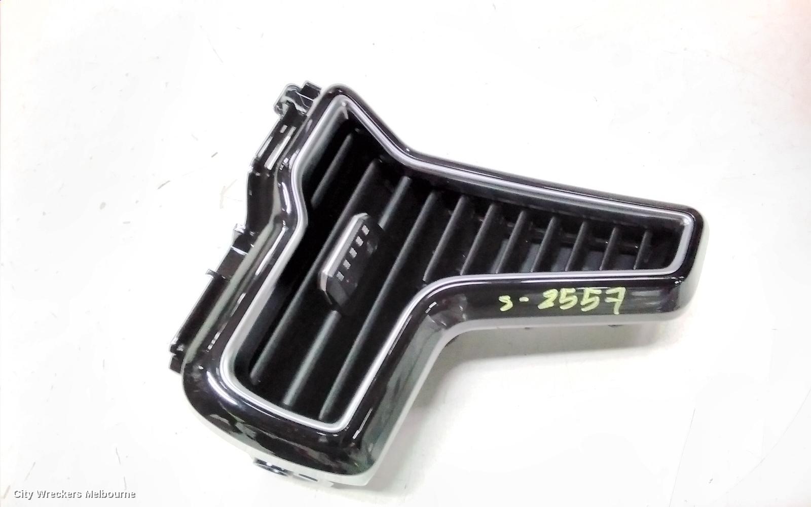 KIA SPORTAGE, NQ5, 09/2021 ONWARDS, RIGHT AIR VENT : 118277