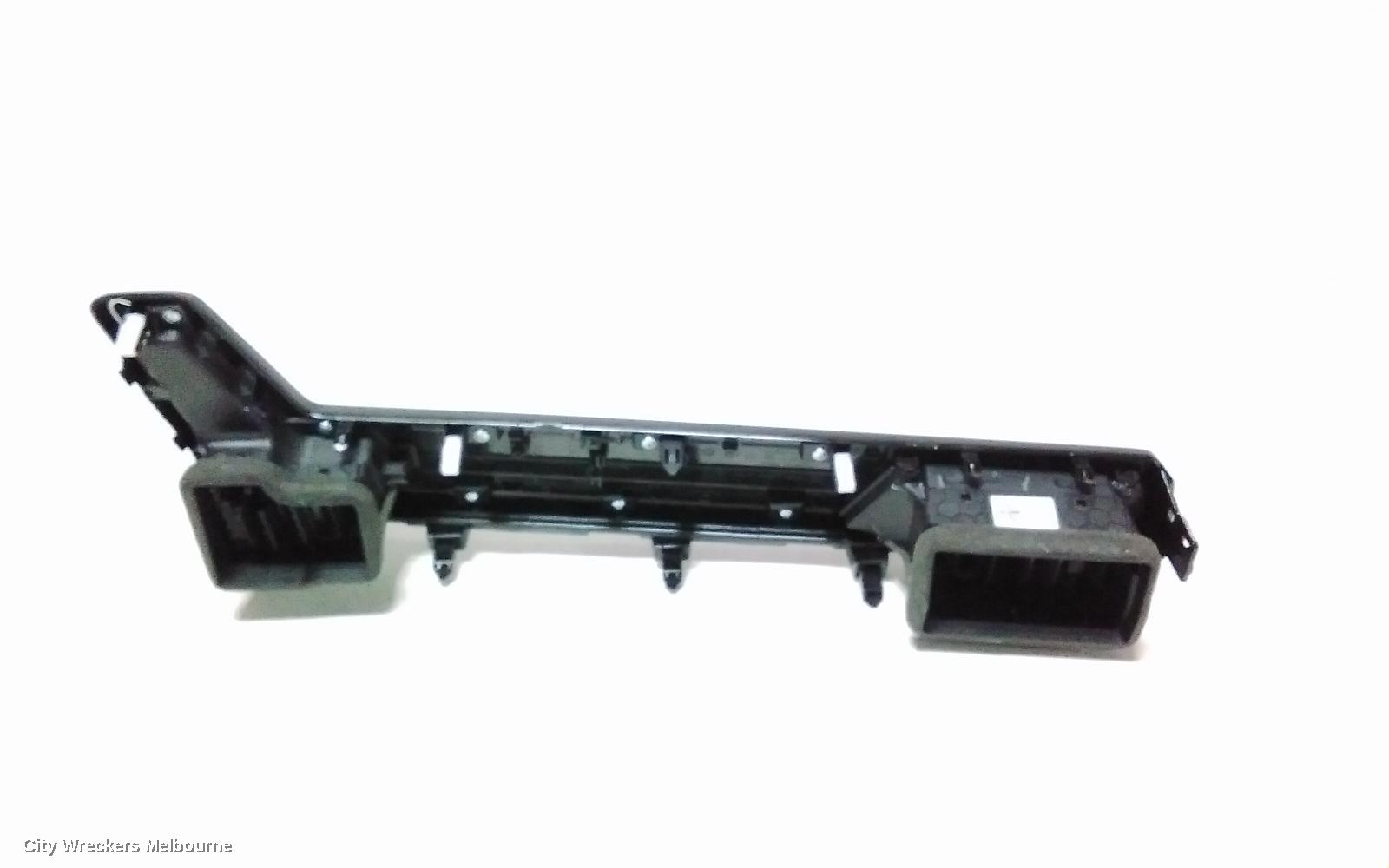 KIA SPORTAGE, NQ5, 09/2021 ONWARDS, LEFT AIR VENT : 118278