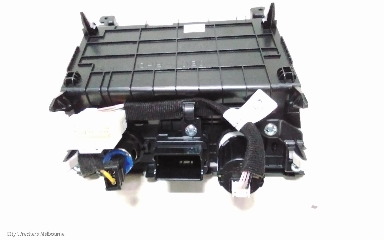 KIA SPORTAGE, NQ5, 09/2021 ONWARDS, WIRELESS CHARGER POD : 118280