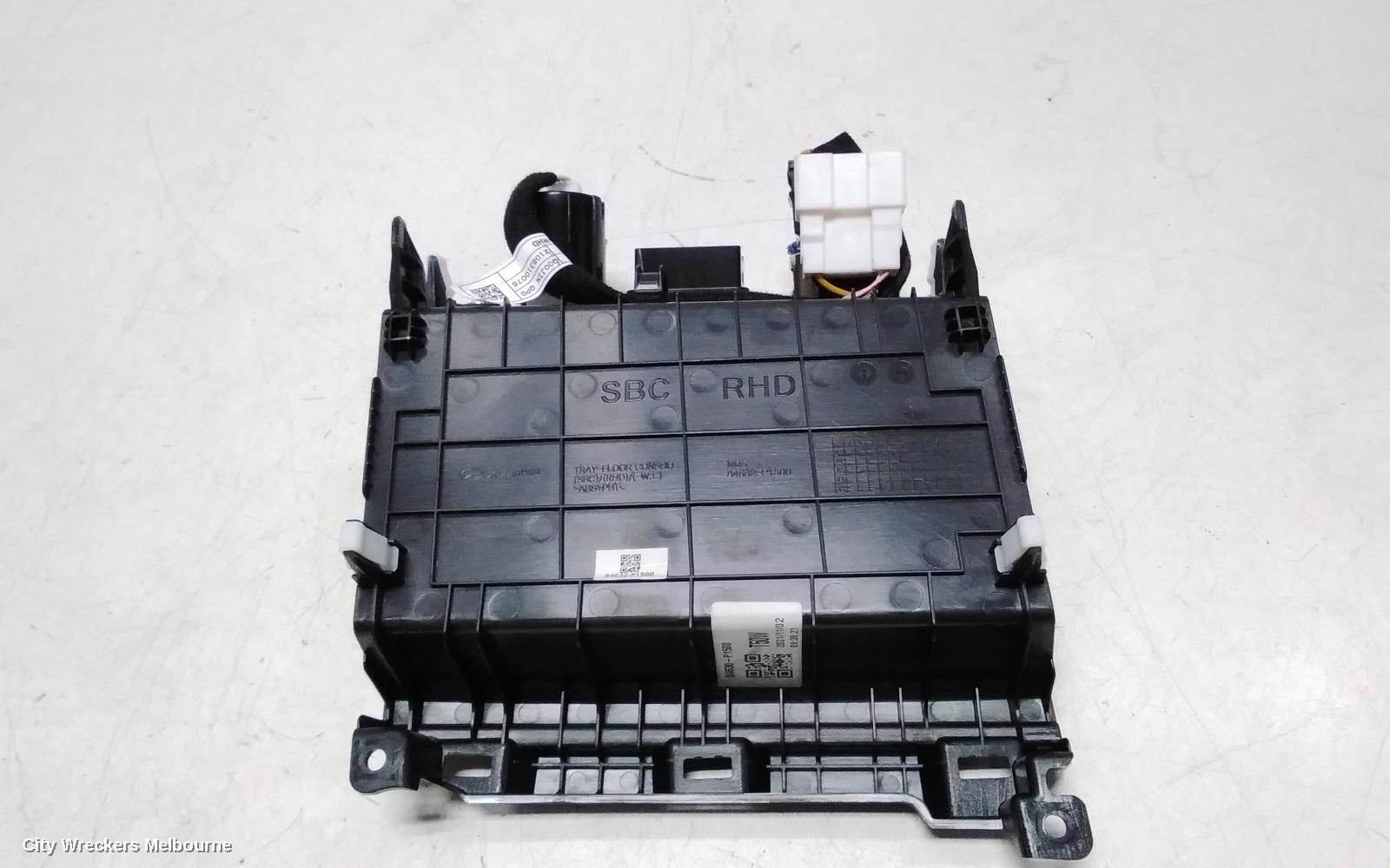KIA SPORTAGE, NQ5, 09/2021 ONWARDS, WIRELESS CHARGER POD : 118280