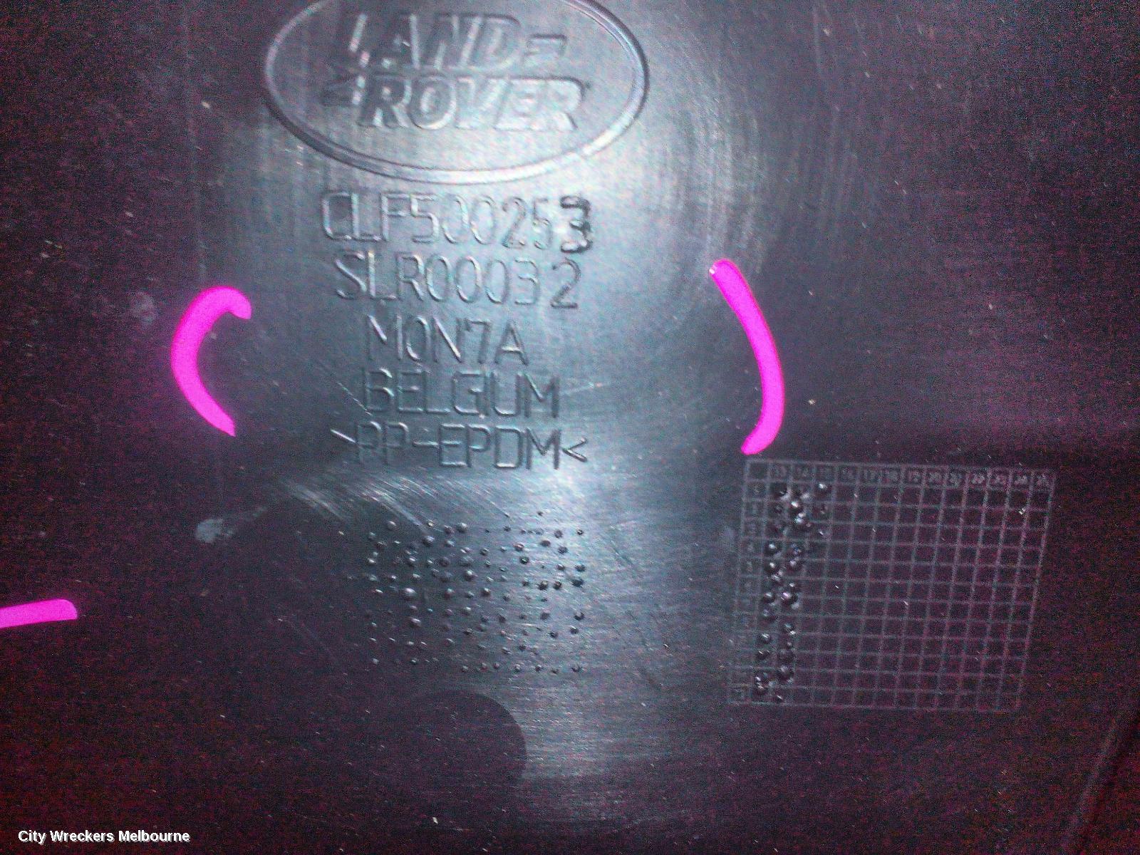 LAND ROVER DISCOVERY LEFT GUARD LINER, L319, 10/2009 - 12/2016