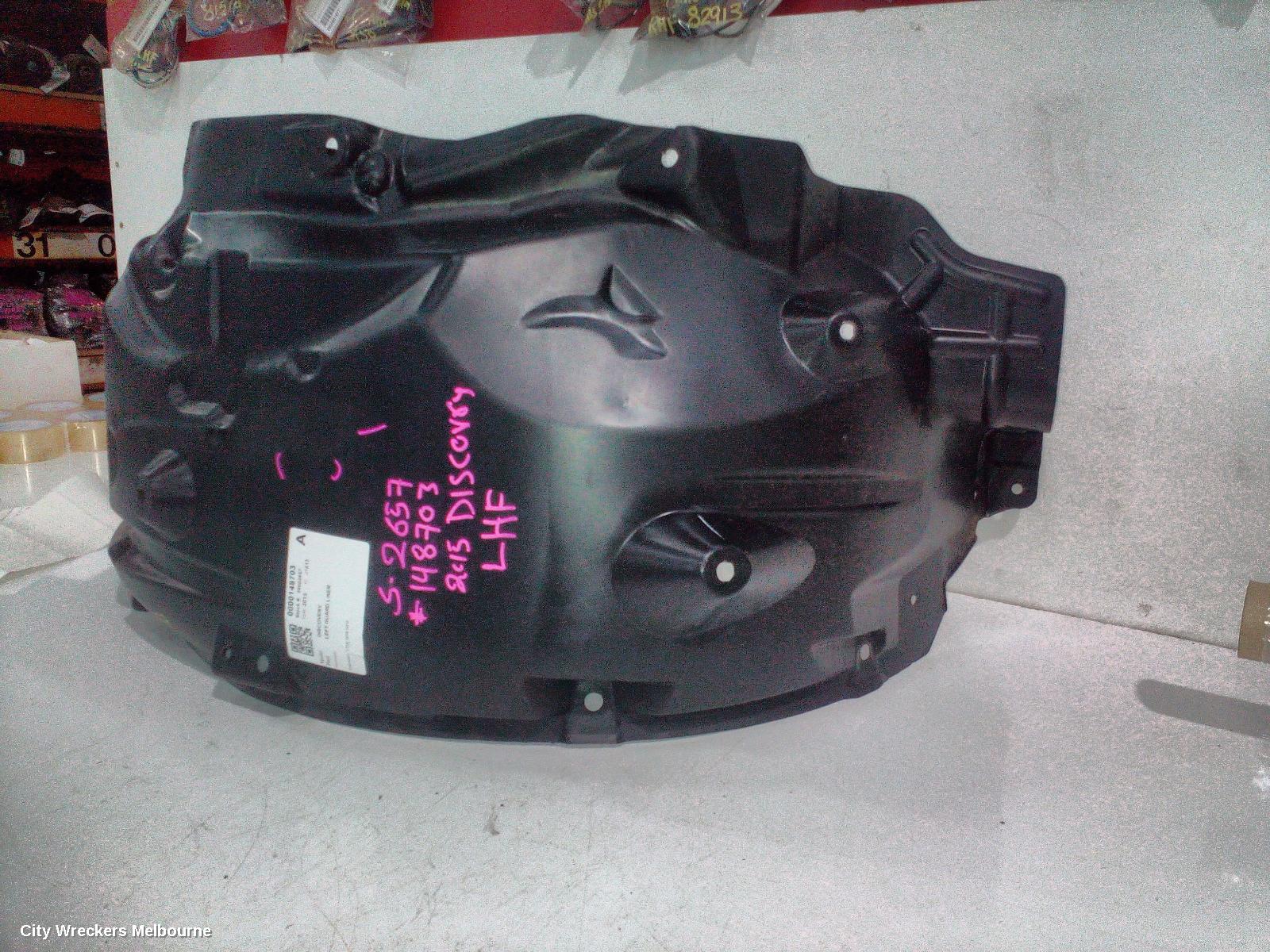 LAND ROVER DISCOVERY LEFT GUARD LINER, L319, 10/2009 - 12/2016