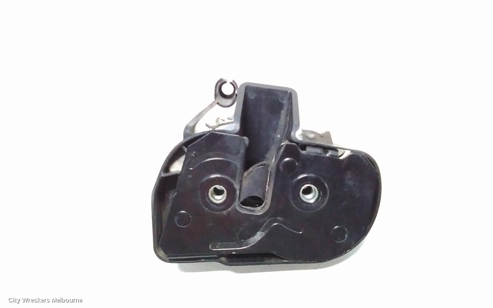 VOLKSWAGEN CADDY DOOR/BOOT/GATE LOCK, RIGHT REAR DOOR SLIDING LOCK, 2K, 12/2004 - 06/2015